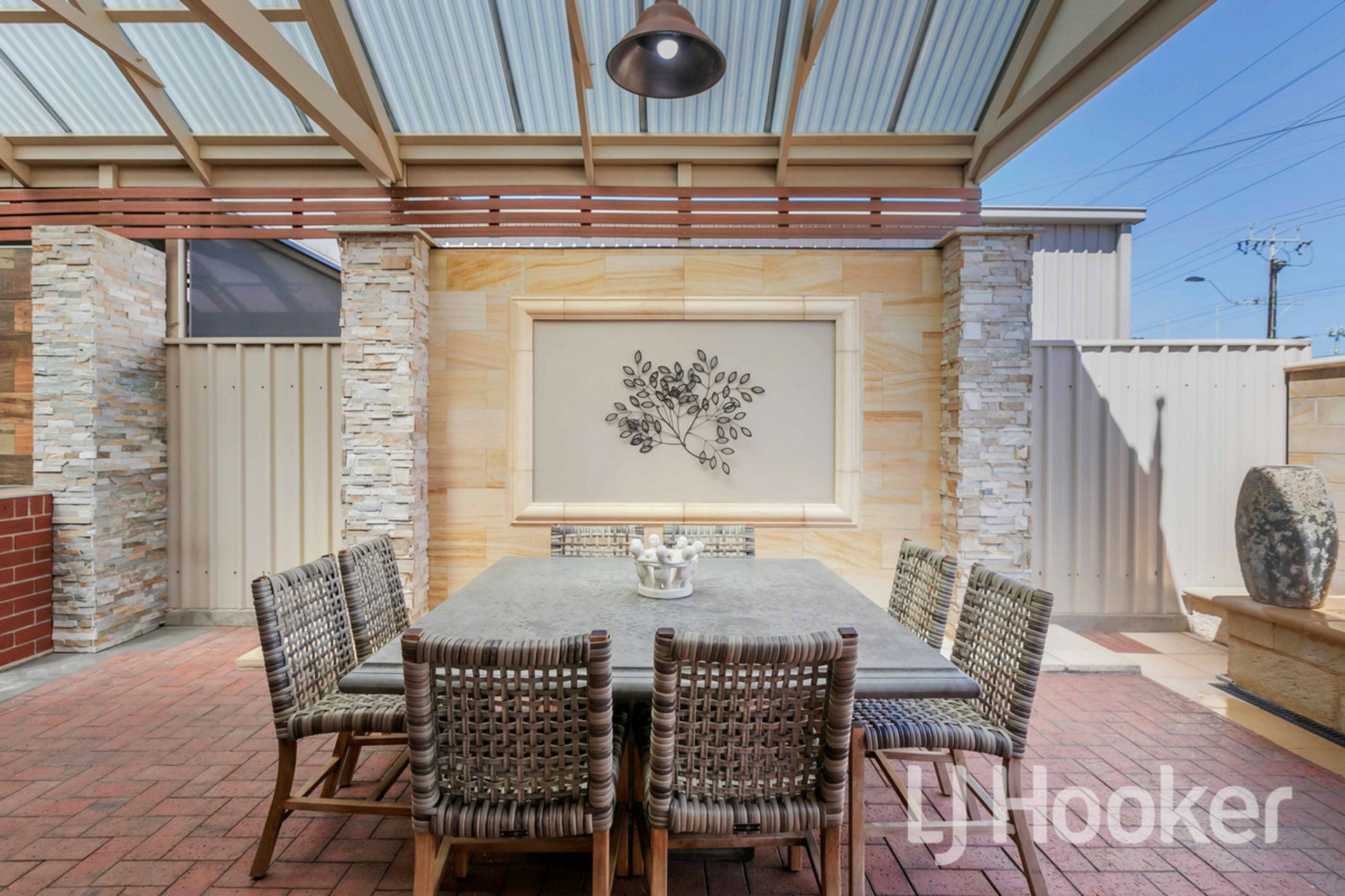 3 Grange Court, FINDON