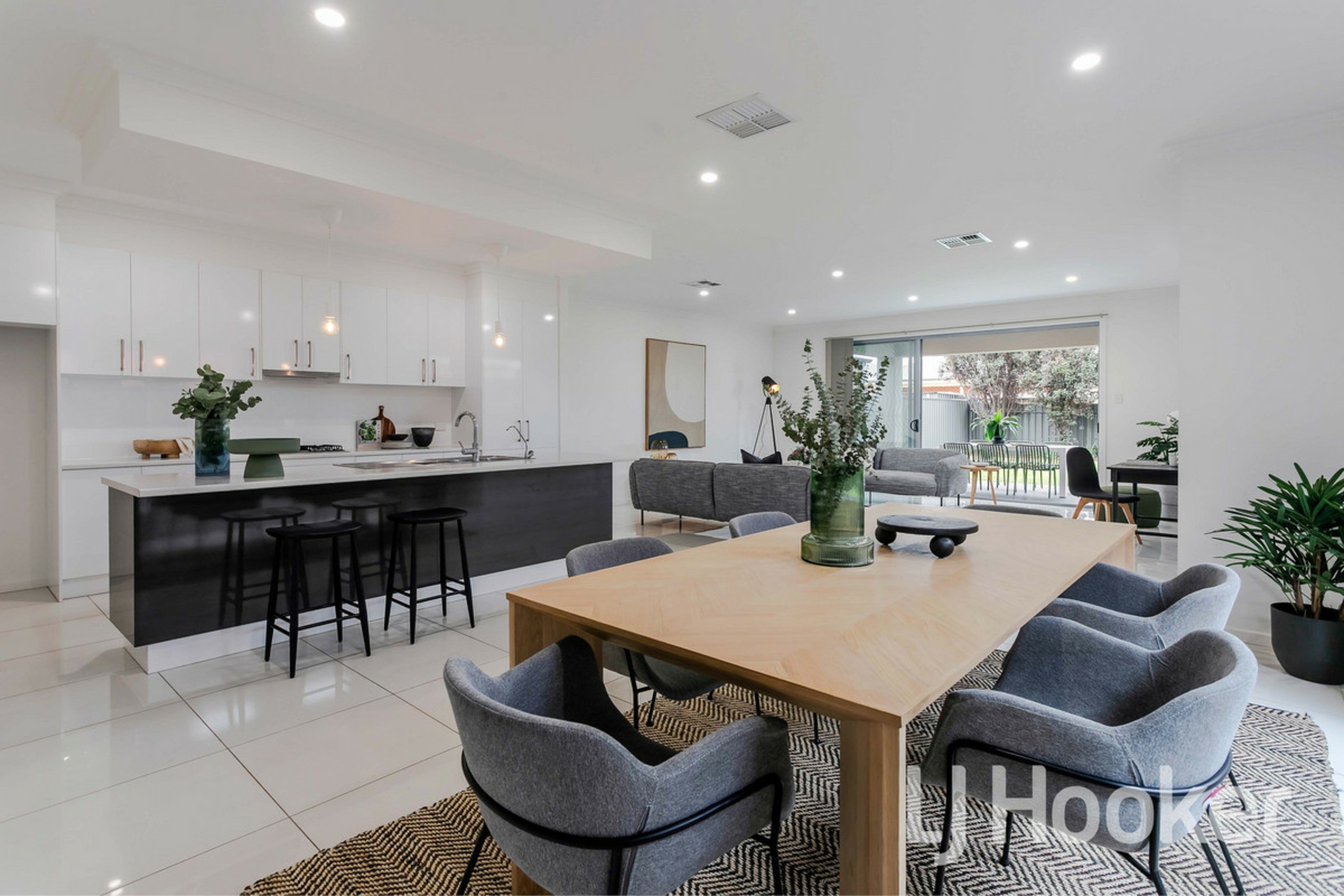 65 Balcombe Avenue, SEATON