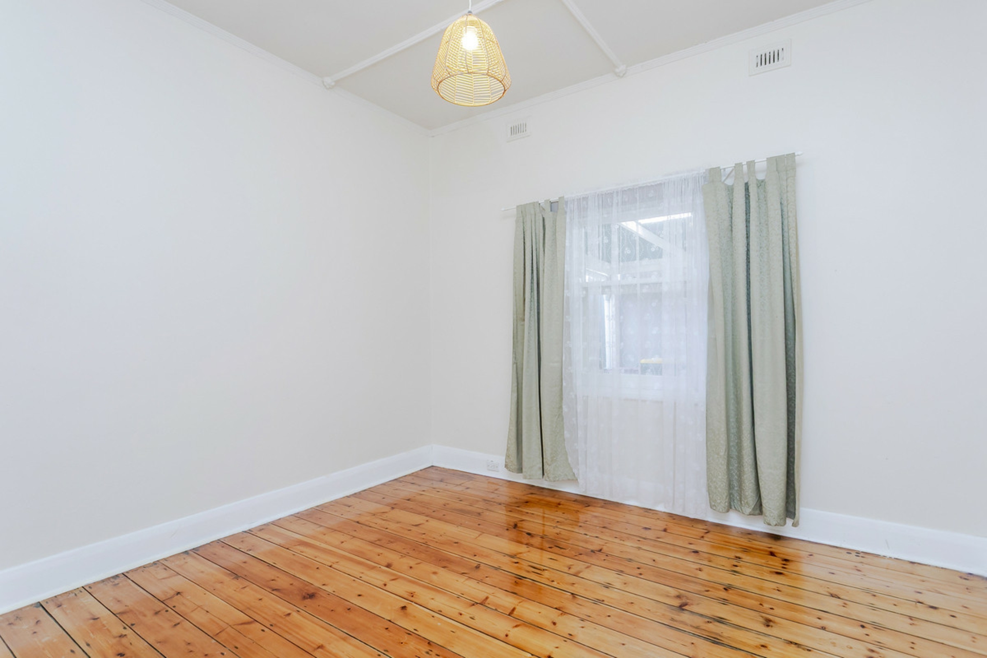 49 Alabama Avenue, PROSPECT