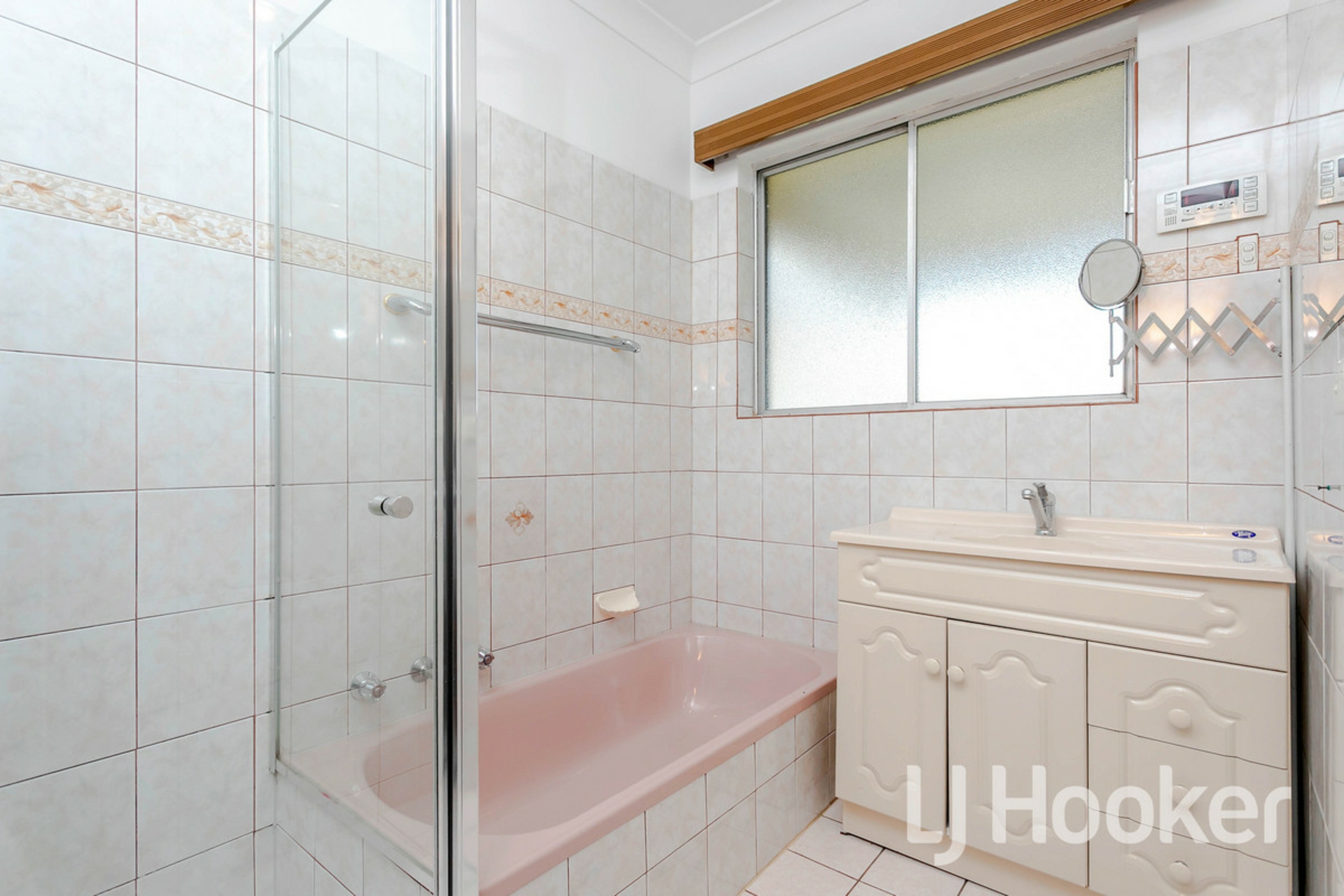 83 Alfred Road, WEST CROYDON