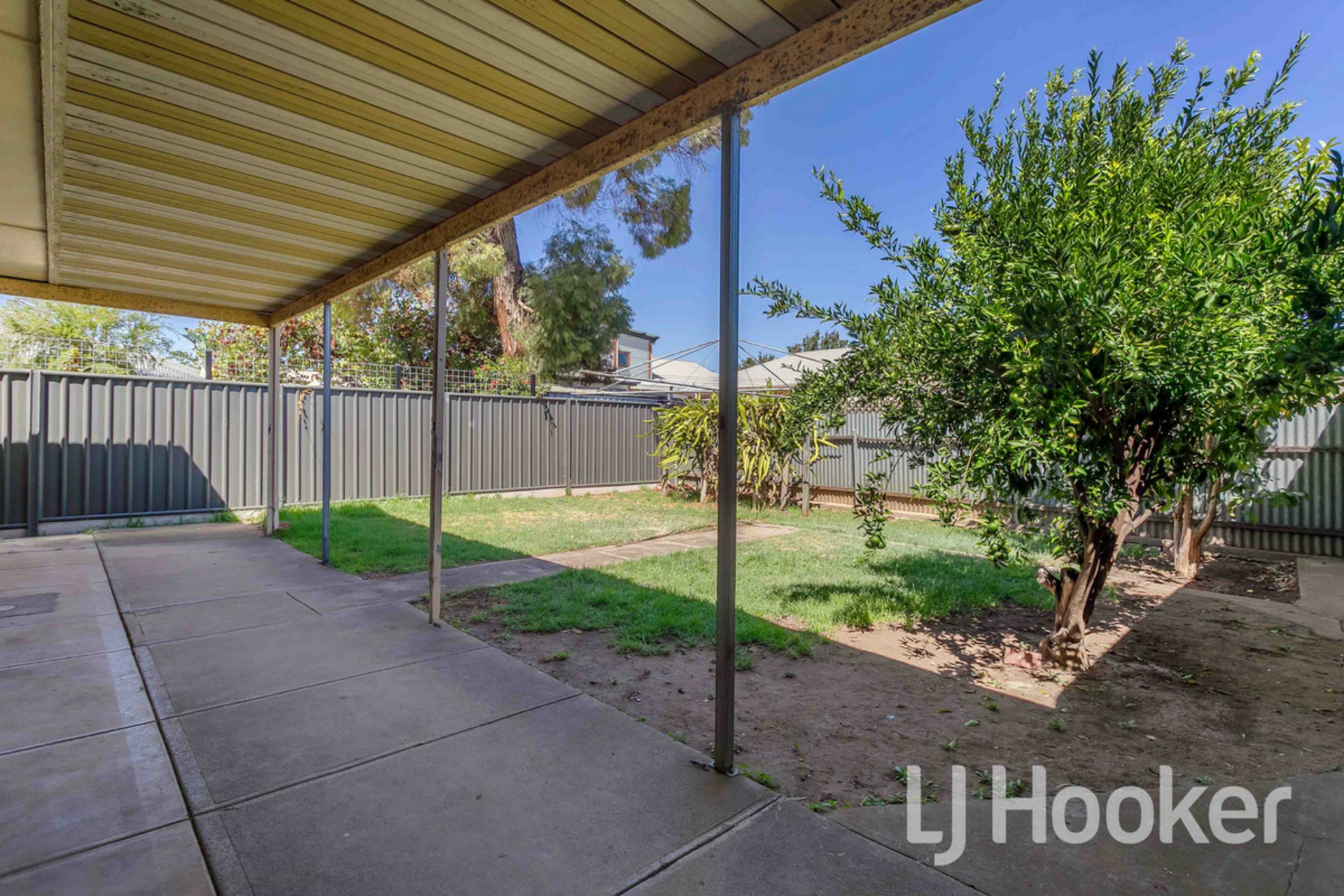 83 Alfred Road, WEST CROYDON