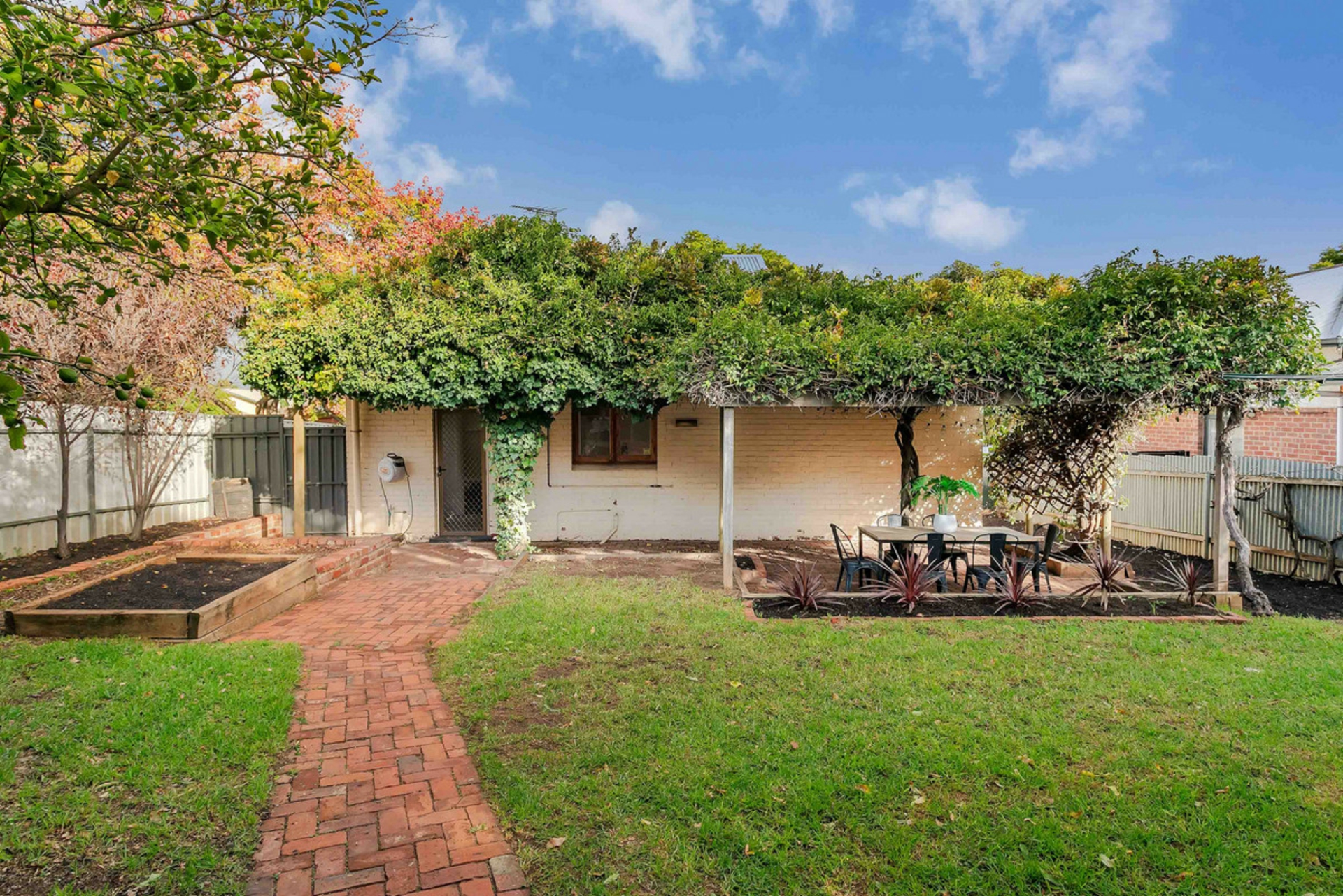 11 Miller Street, PROSPECT