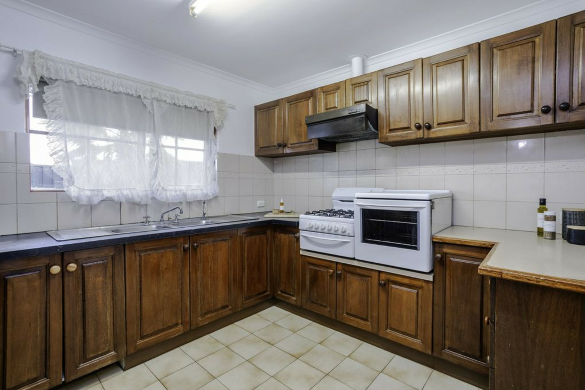 605 Marion Road, SOUTH PLYMPTON