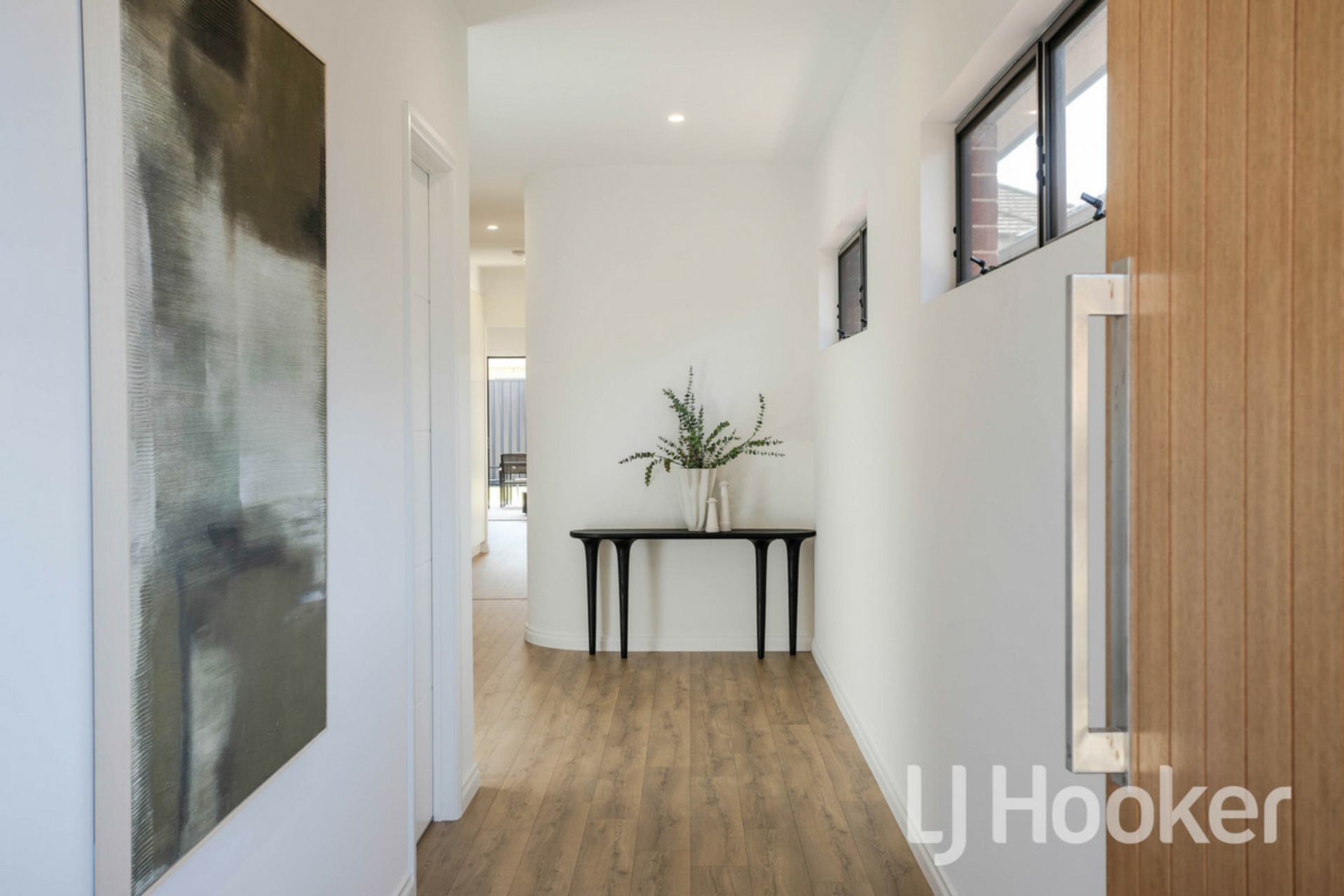 184 Frederick Road — photo 3 of 30