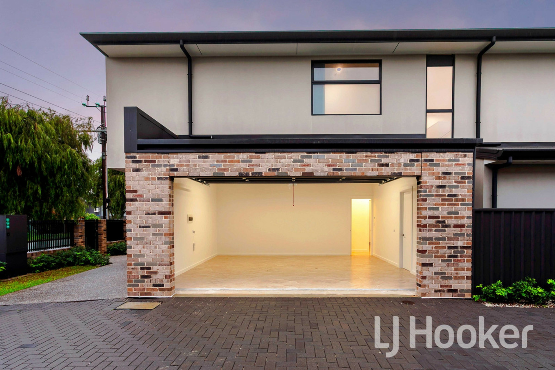 8 Gladstone Avenue — photo 13 of 15