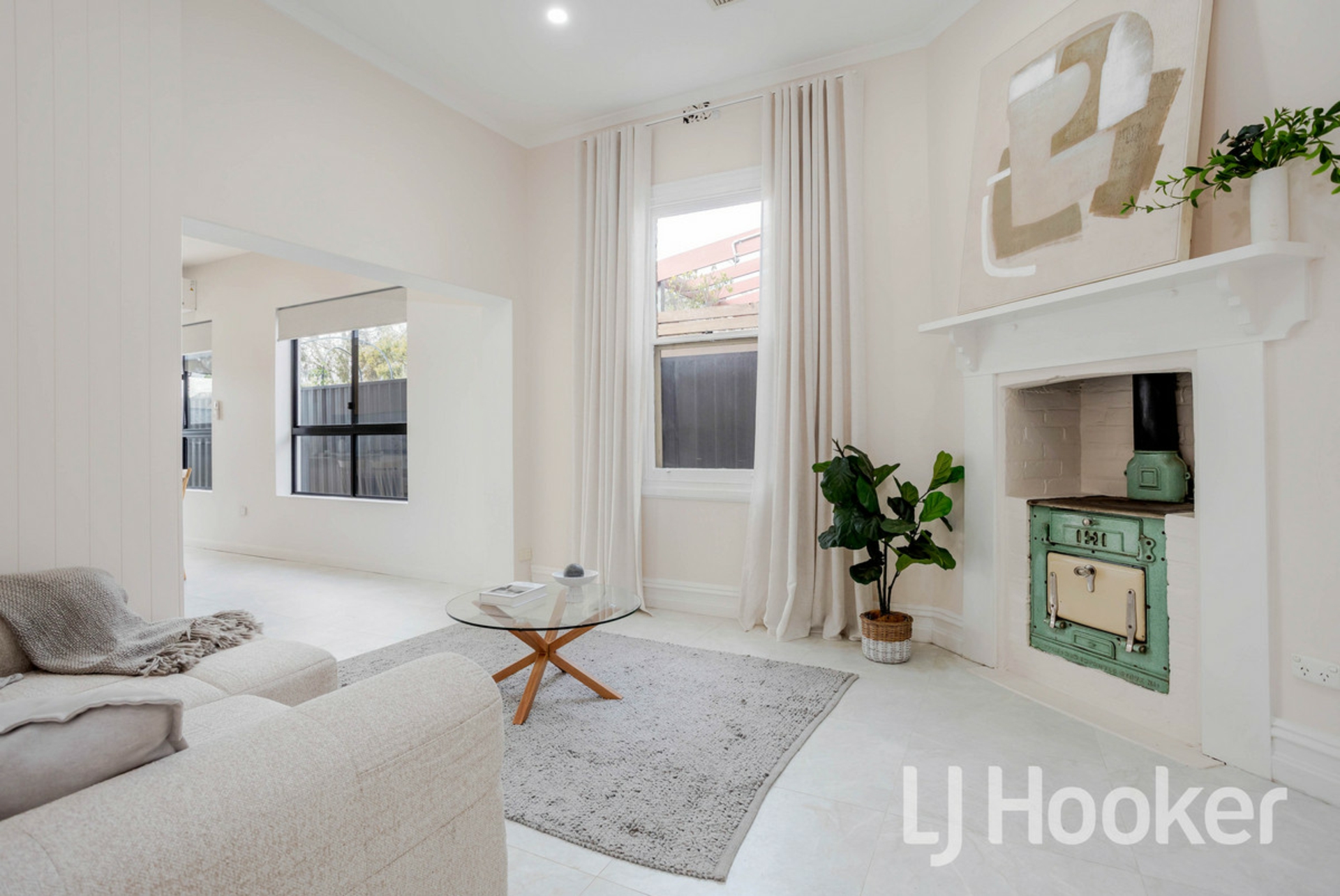 14 Ballara Street — photo 11 of 23