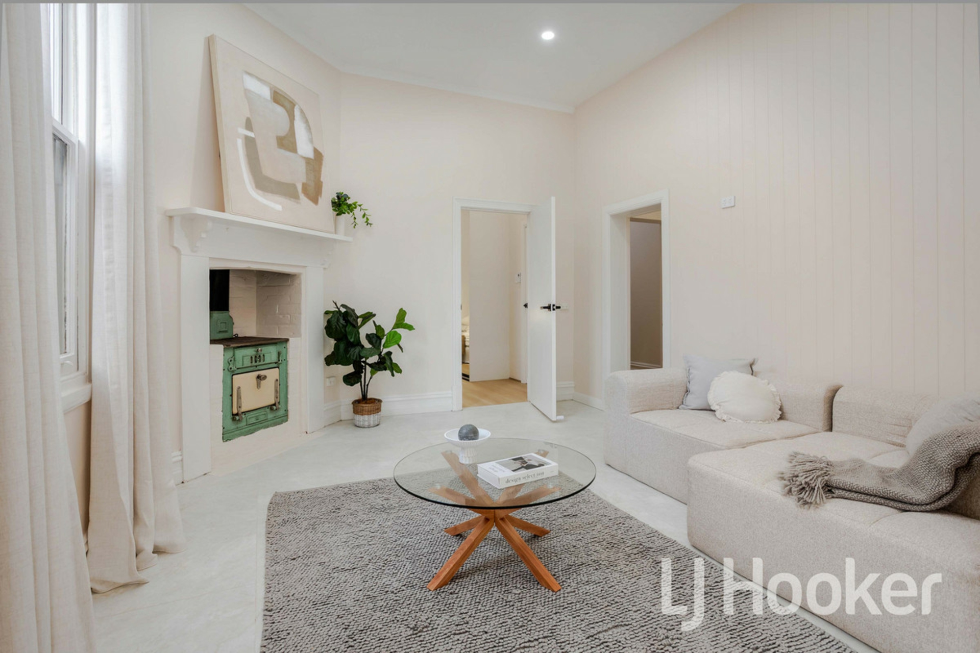 14 Ballara Street — photo 13 of 23