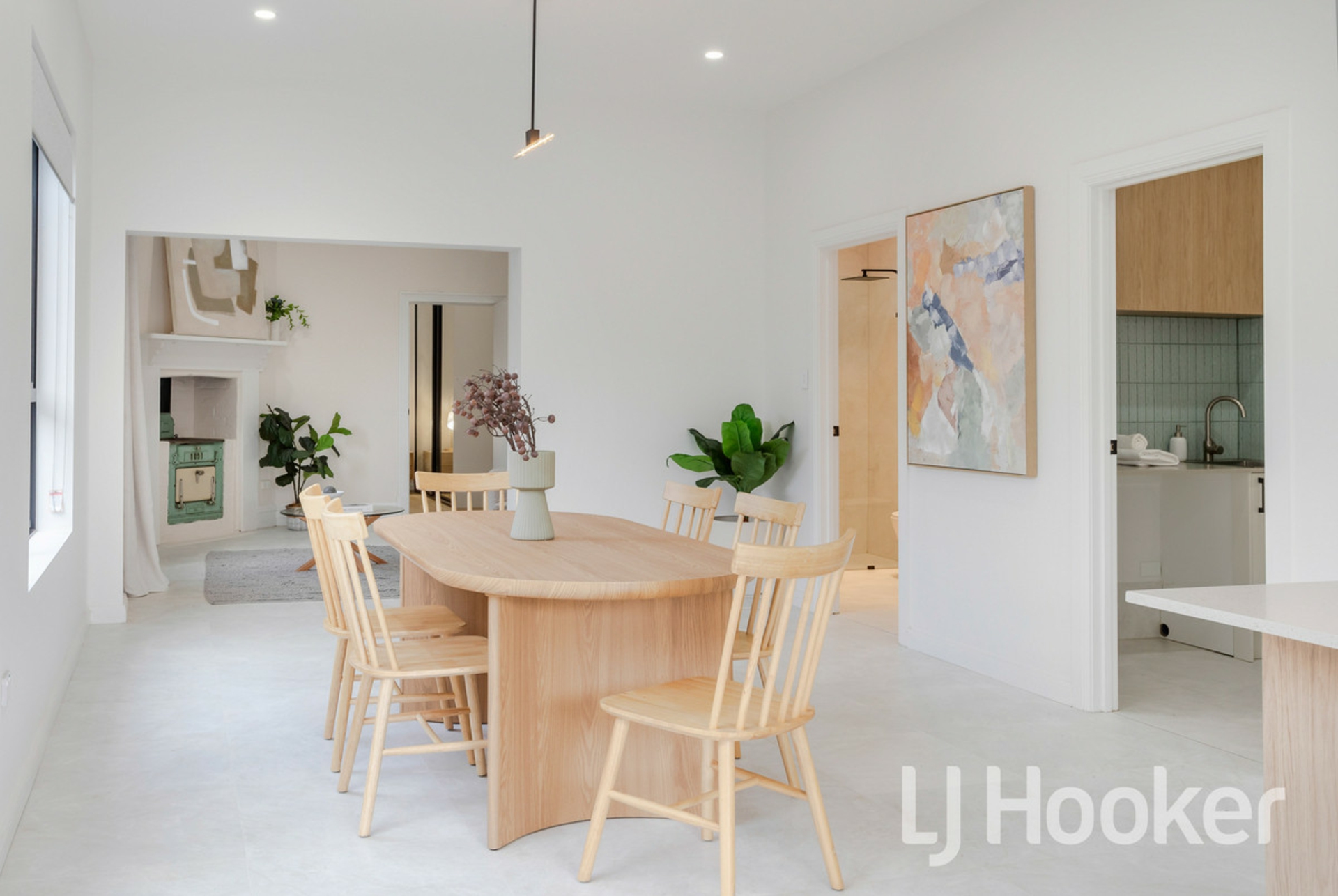 14 Ballara Street — photo 16 of 23