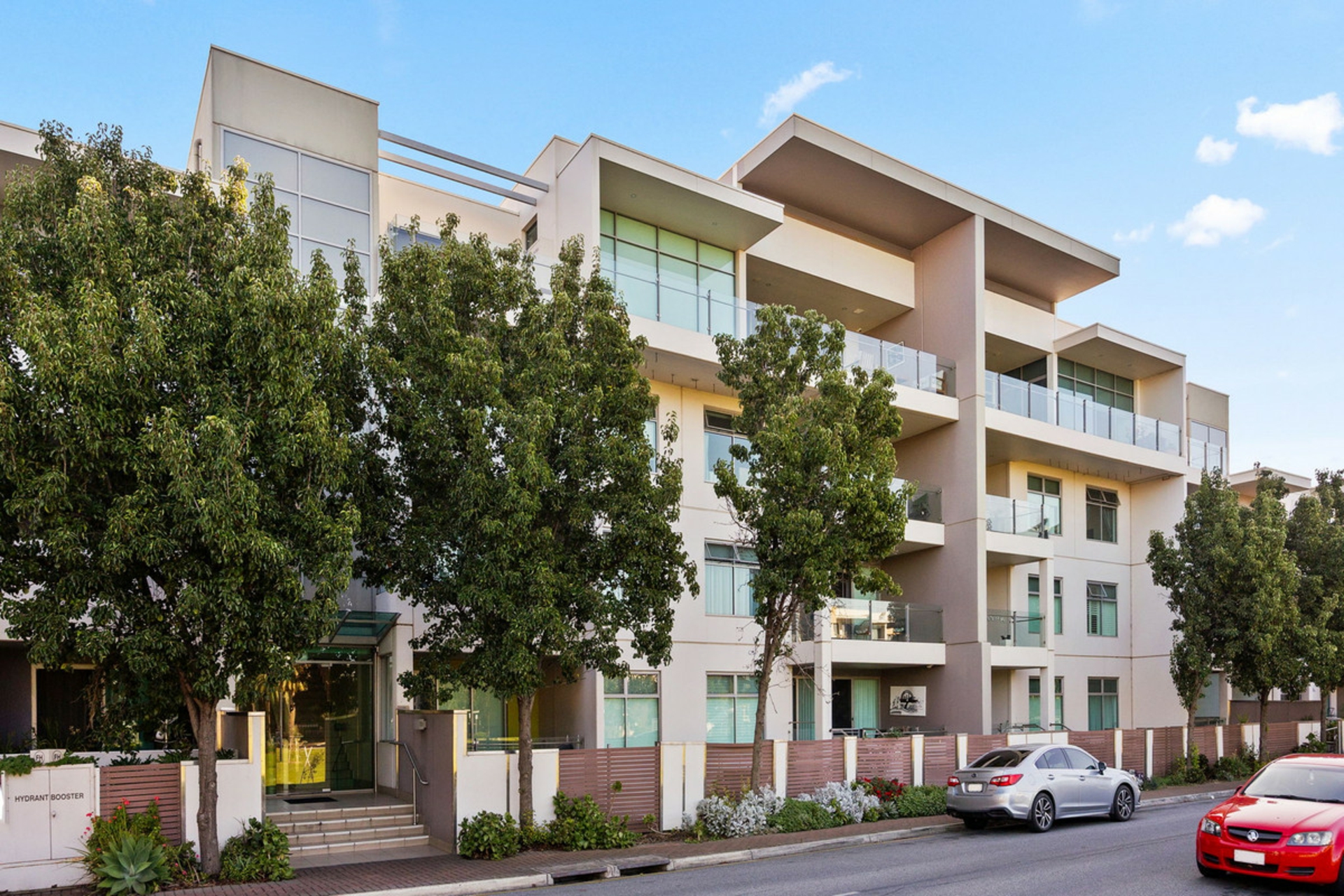 24/1 Burt Avenue — photo from LJ Hooker Flinders Park