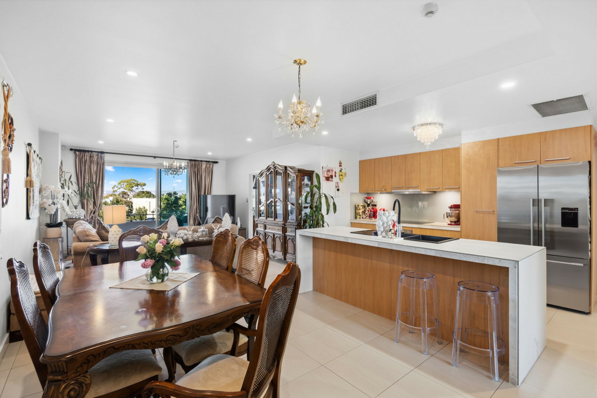 24/1 Burt Avenue — photo 11 of 28