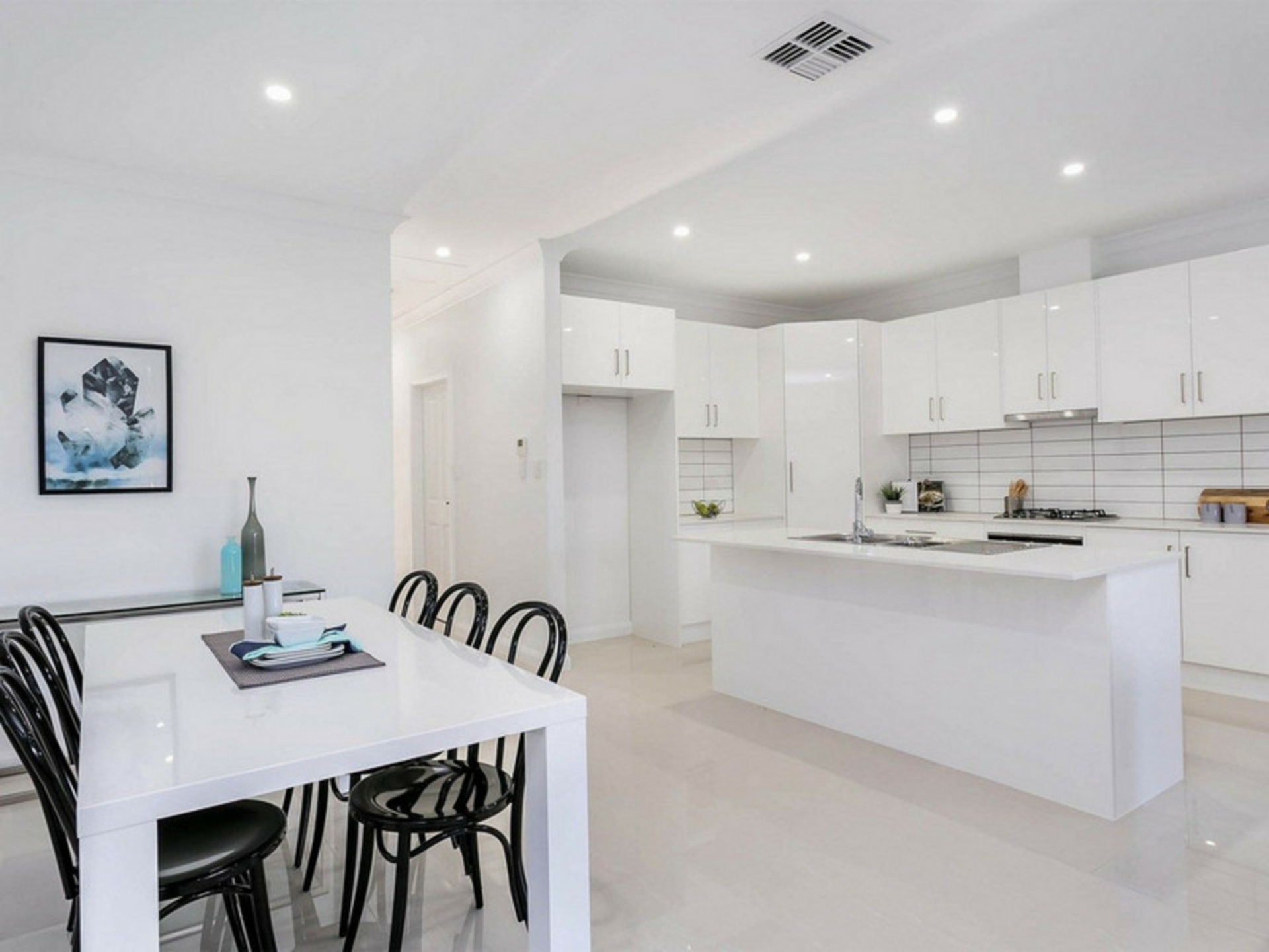 38A Tunbridge Street — photo 3 of 14