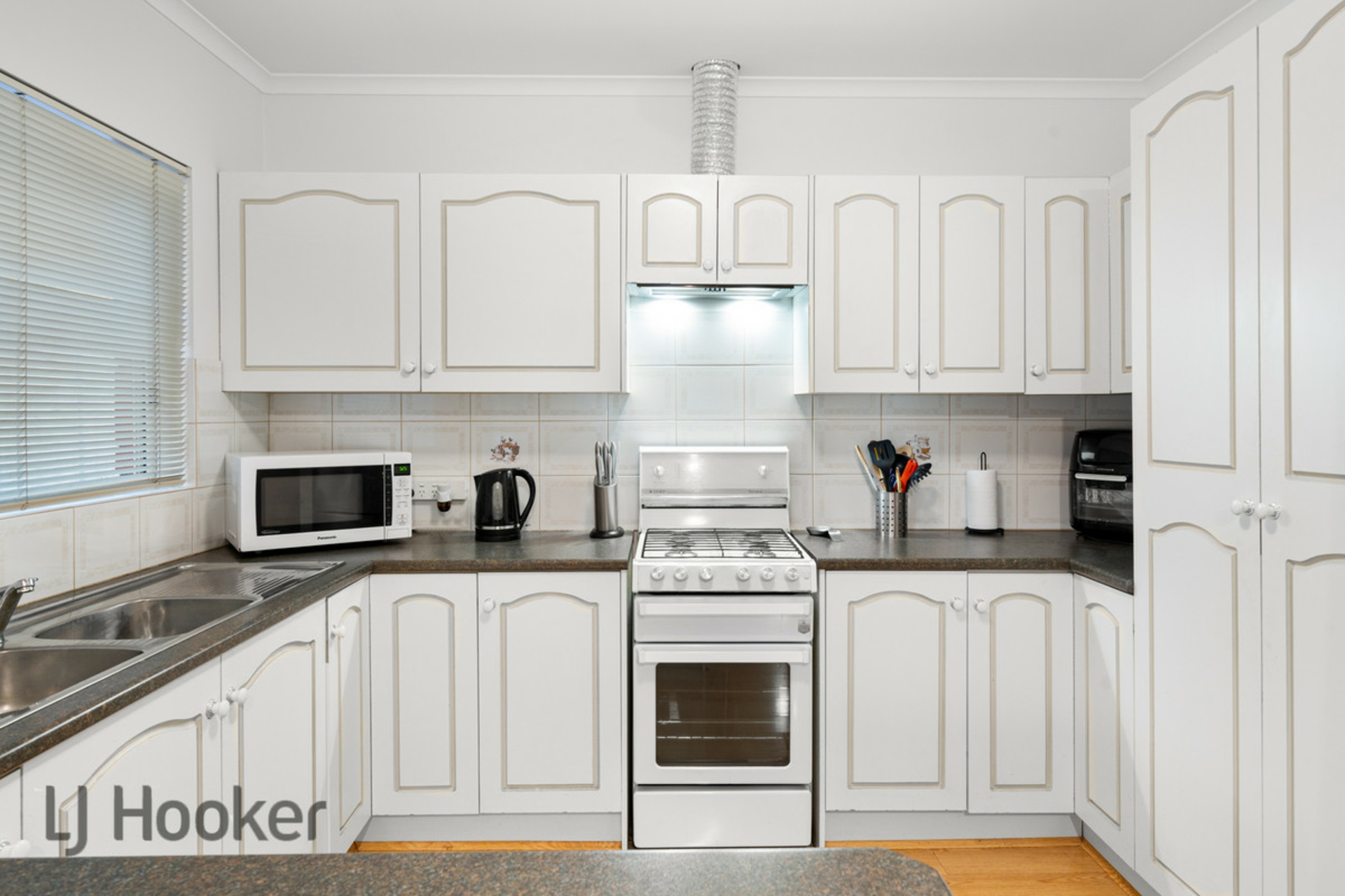5/1 McEwin Avenue — photo 10 of 15