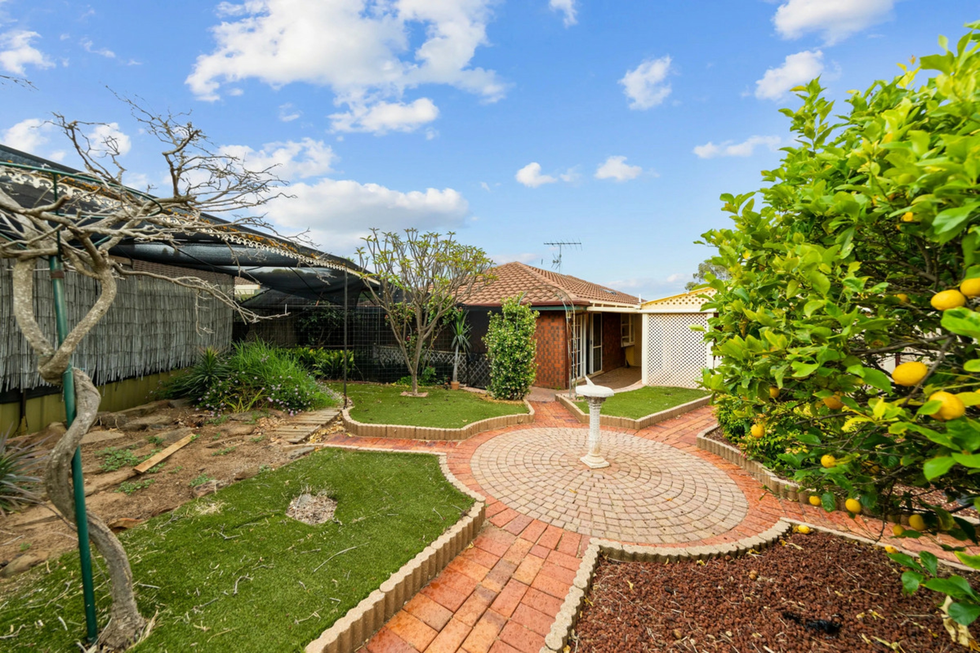 31 Otama Court — photo 3 of 15