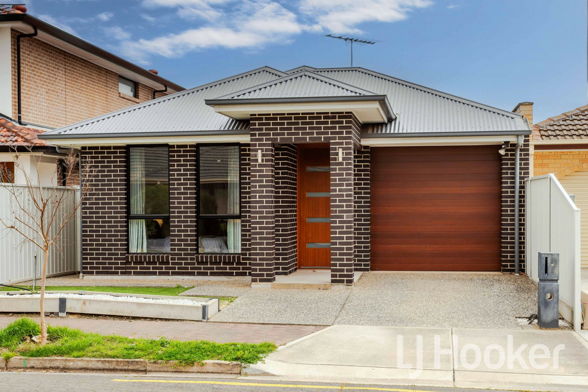 1B Rowney Avenue — photo from LJ Hooker Flinders Park