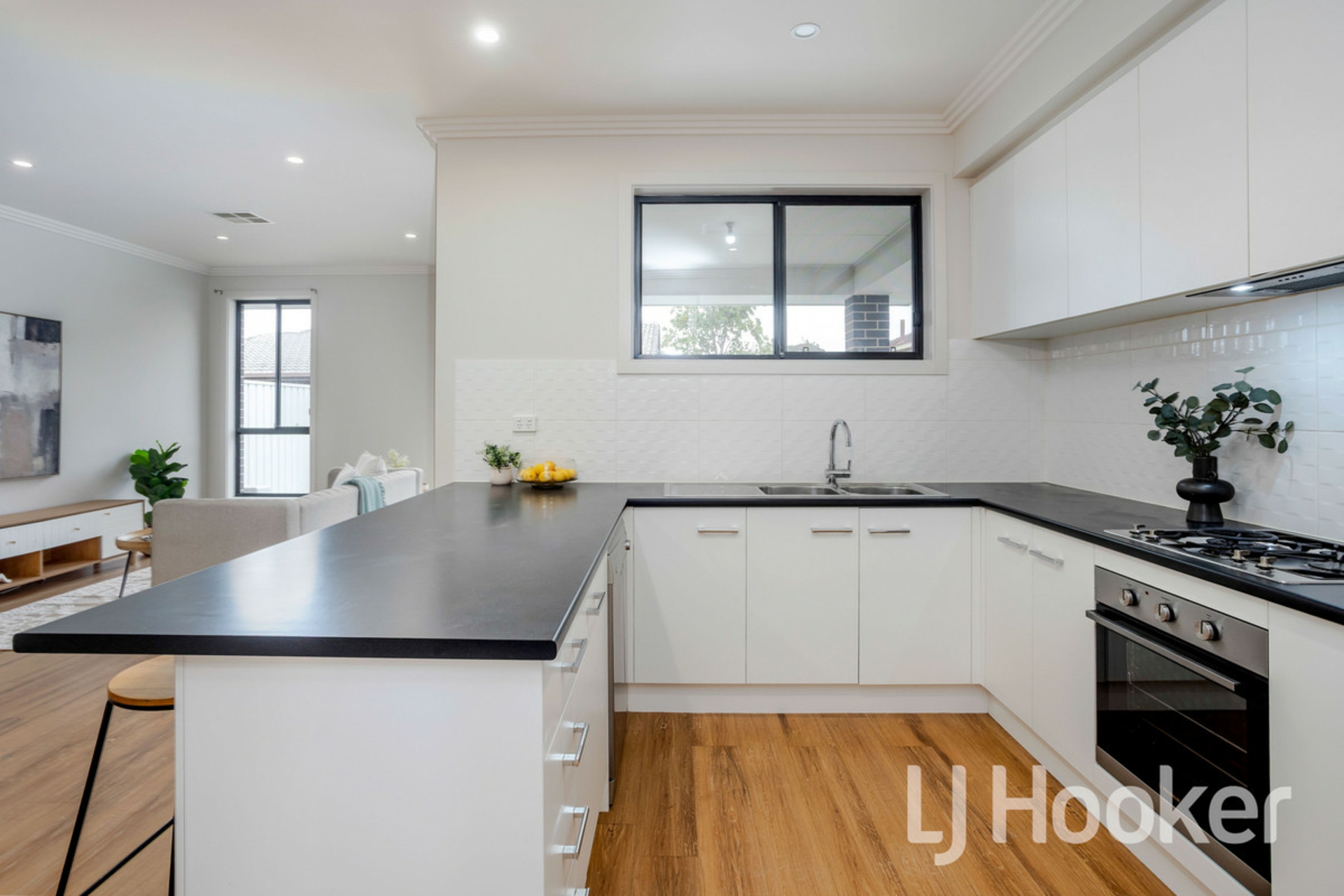 1B Rowney Avenue — photo 7 of 29