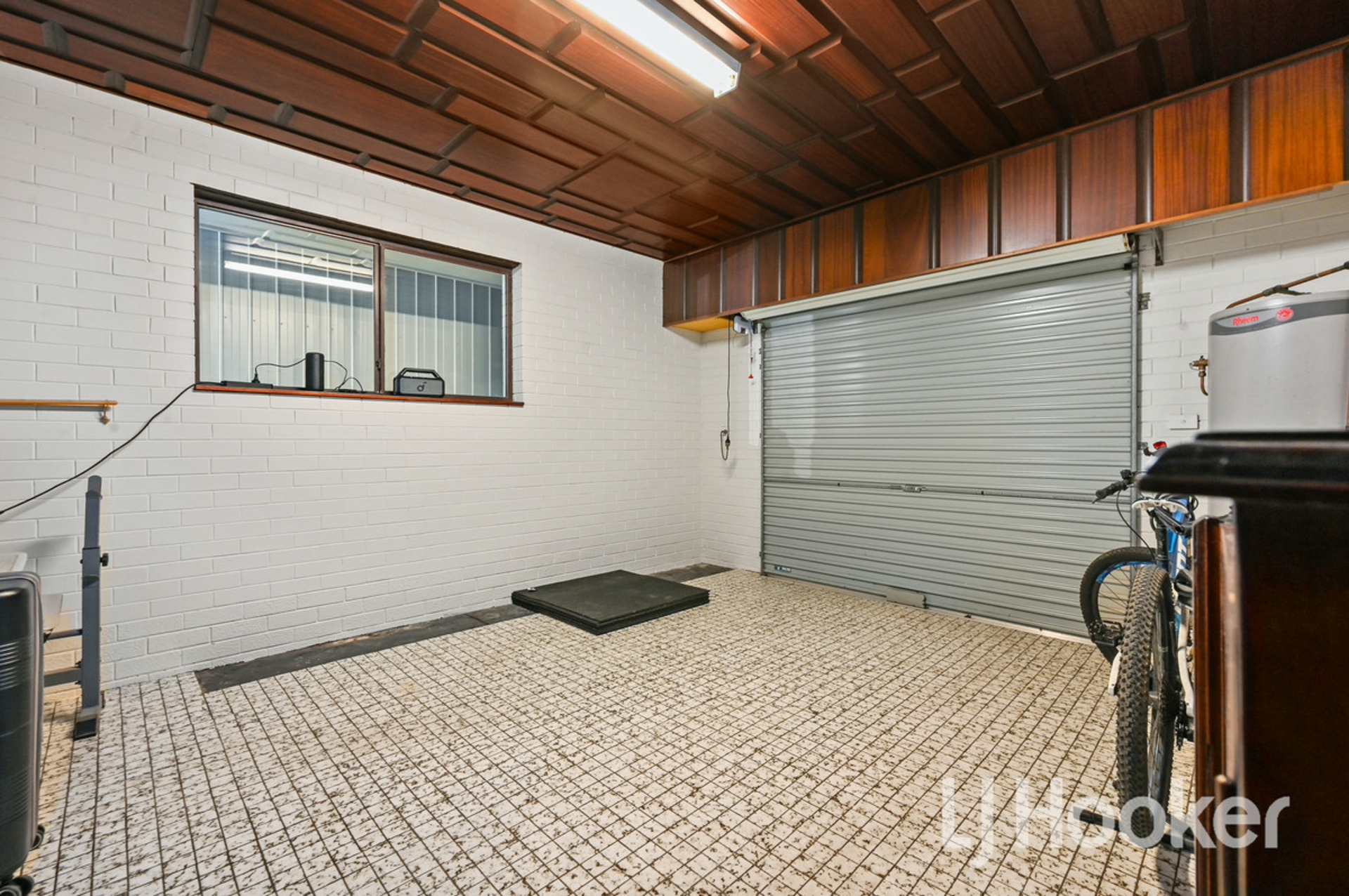 2 Jordan Avenue — photo 21 of 26