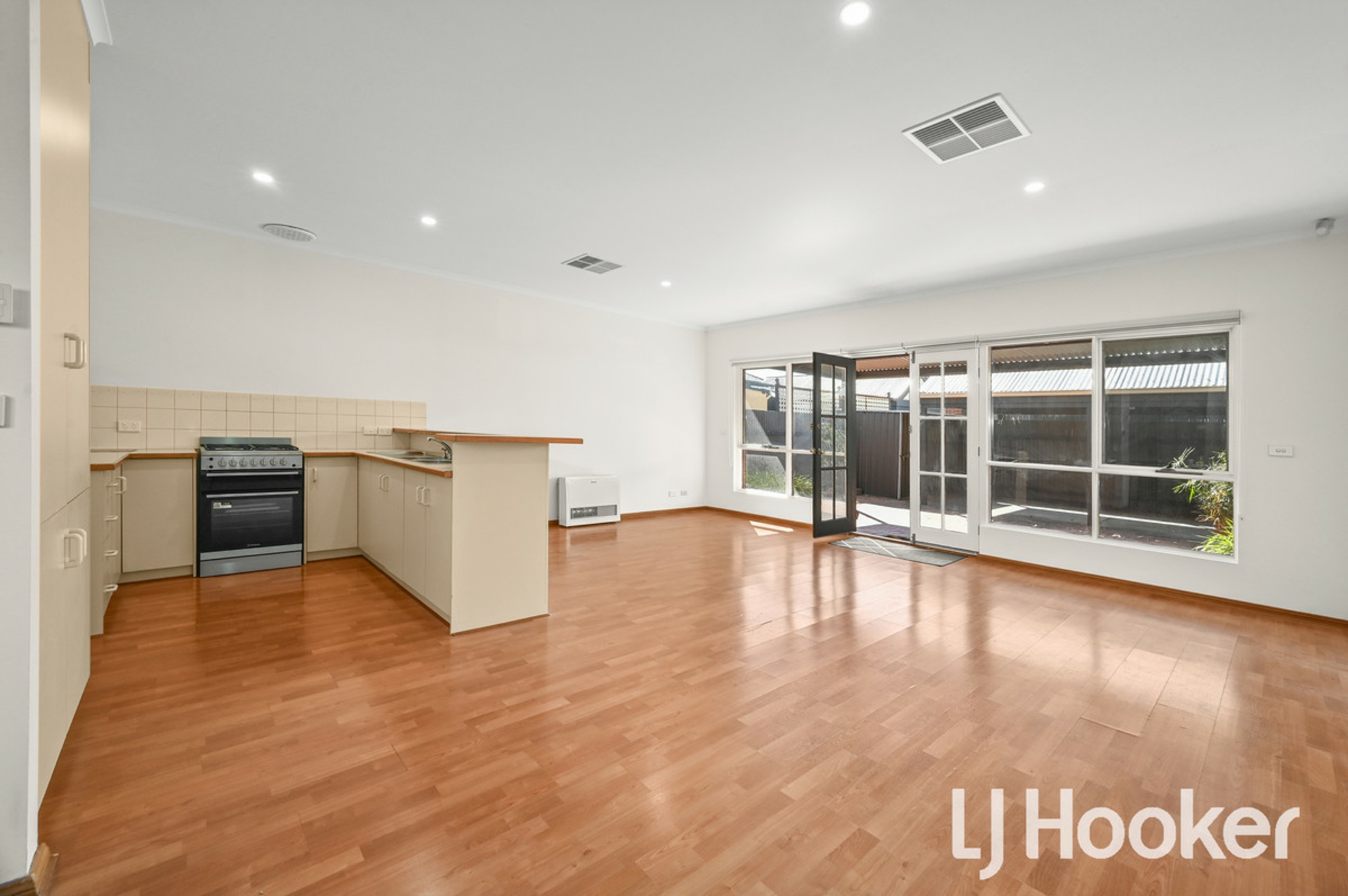 66A Carlton Parade — photo 5 of 13