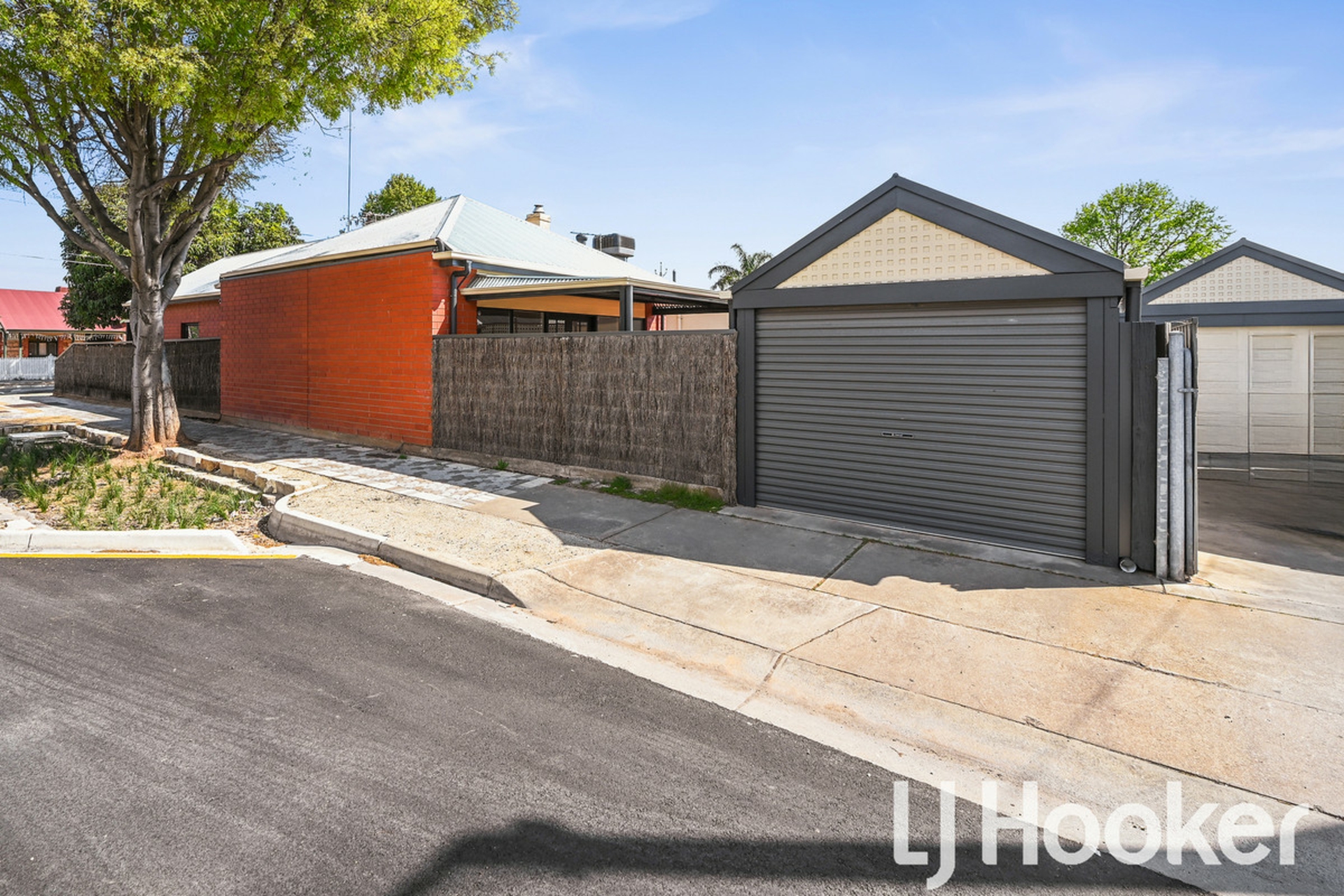 66A Carlton Parade — photo 13 of 13