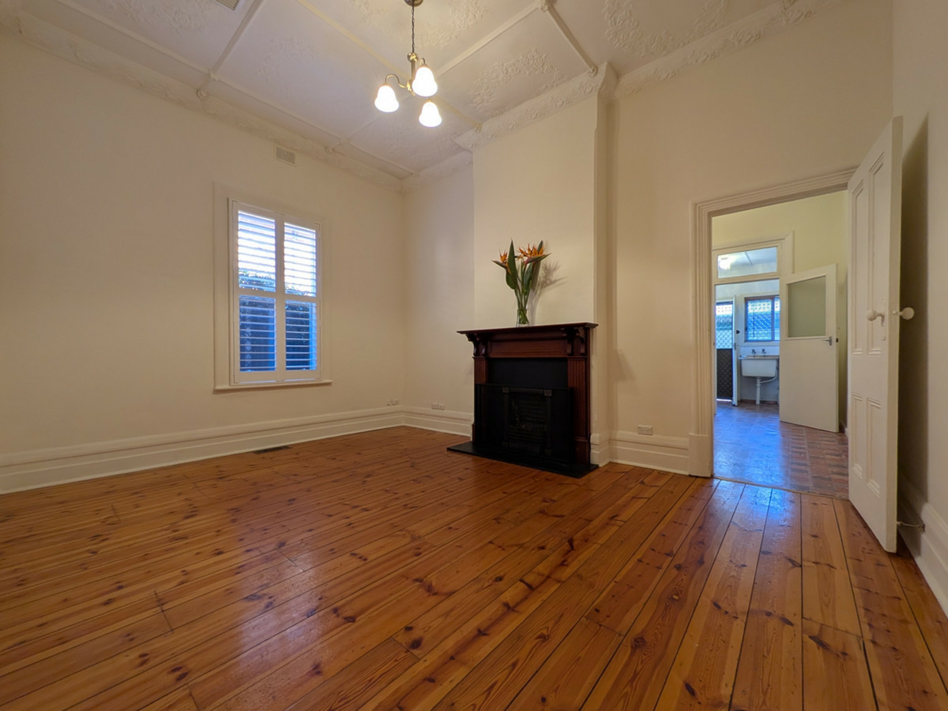 26A Victoria Street — photo 7 of 16
