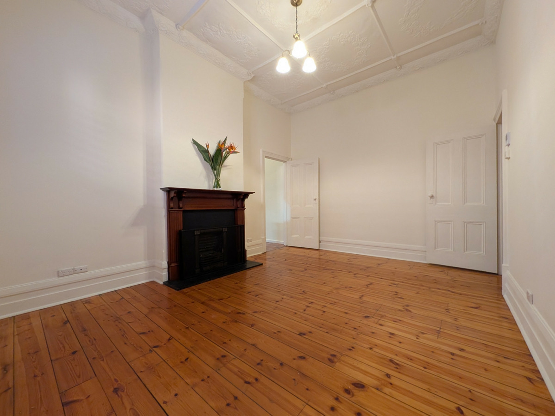 26A Victoria Street — photo 8 of 16