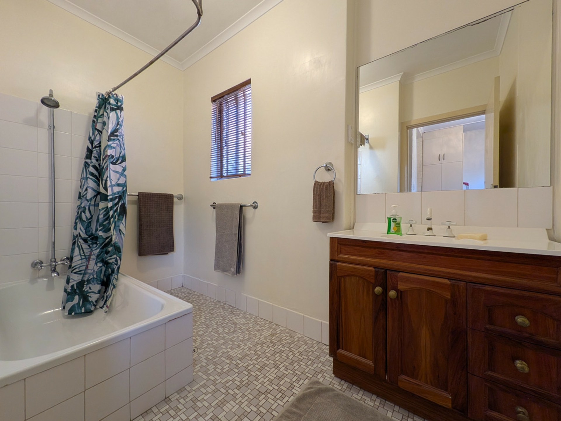 26A Victoria Street — photo 11 of 16