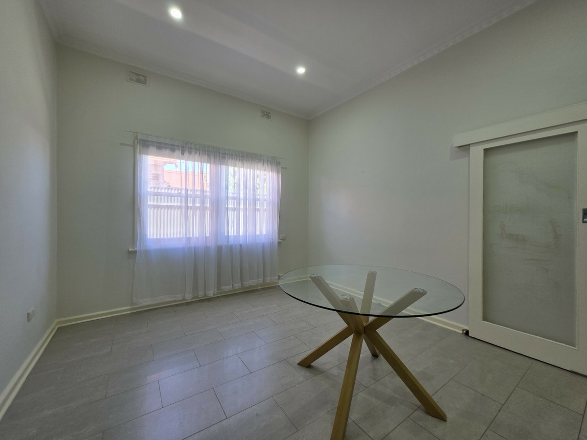 500 Torrens Road — photo 6 of 10