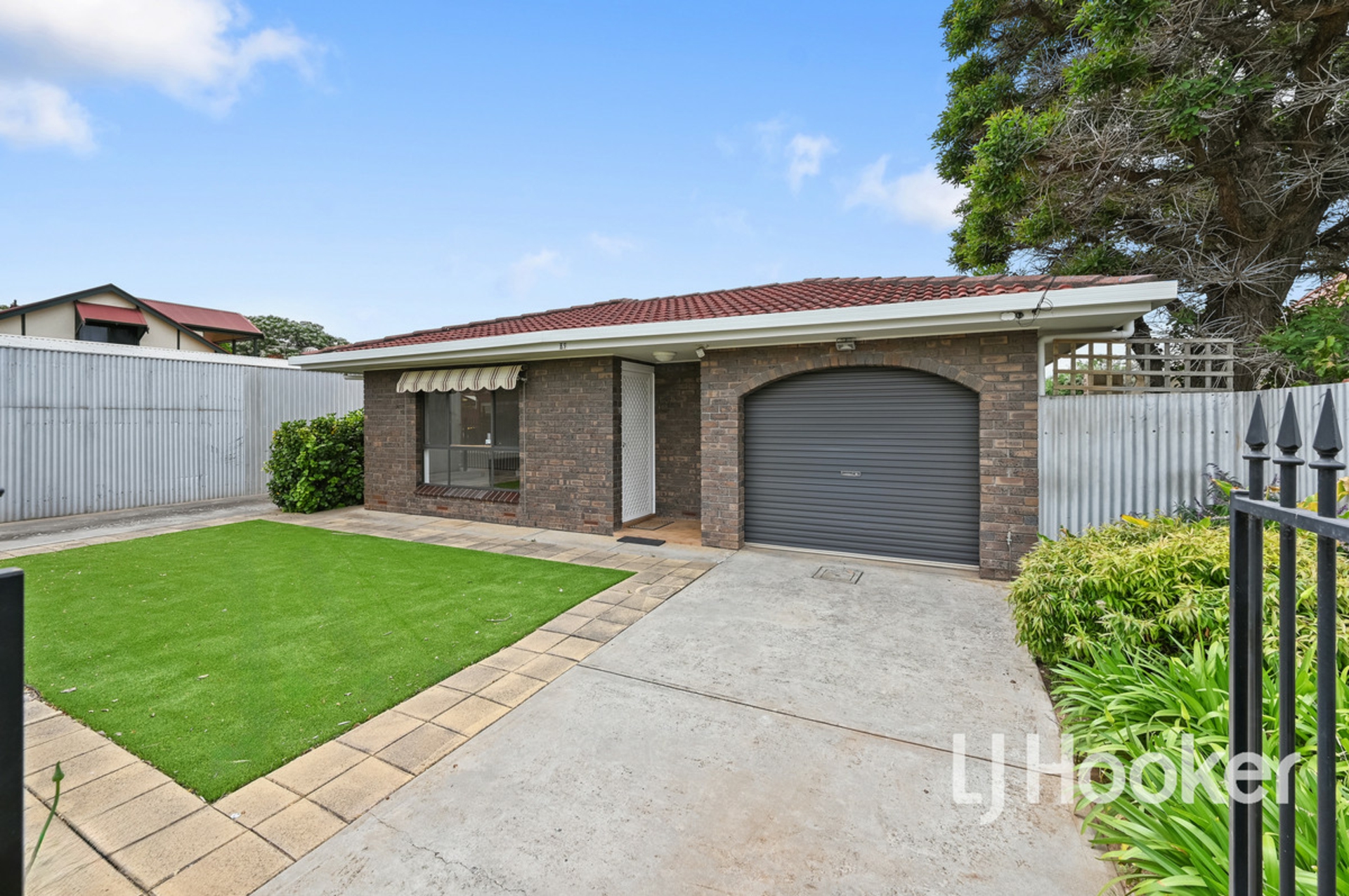 1/89 Osbourne Avenue — photo from LJ Hooker Flinders Park