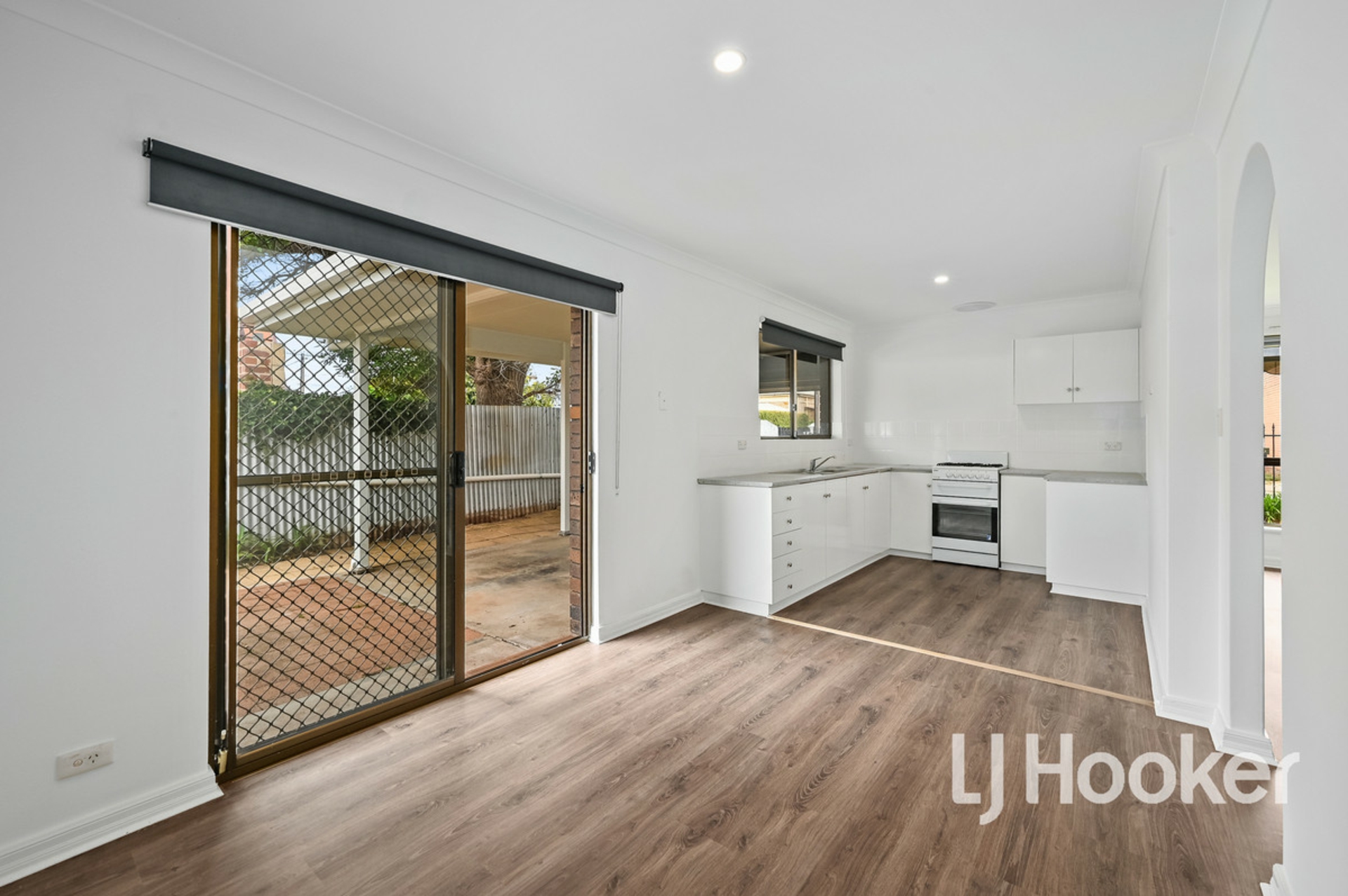 1/89 Osbourne Avenue — photo 4 of 12