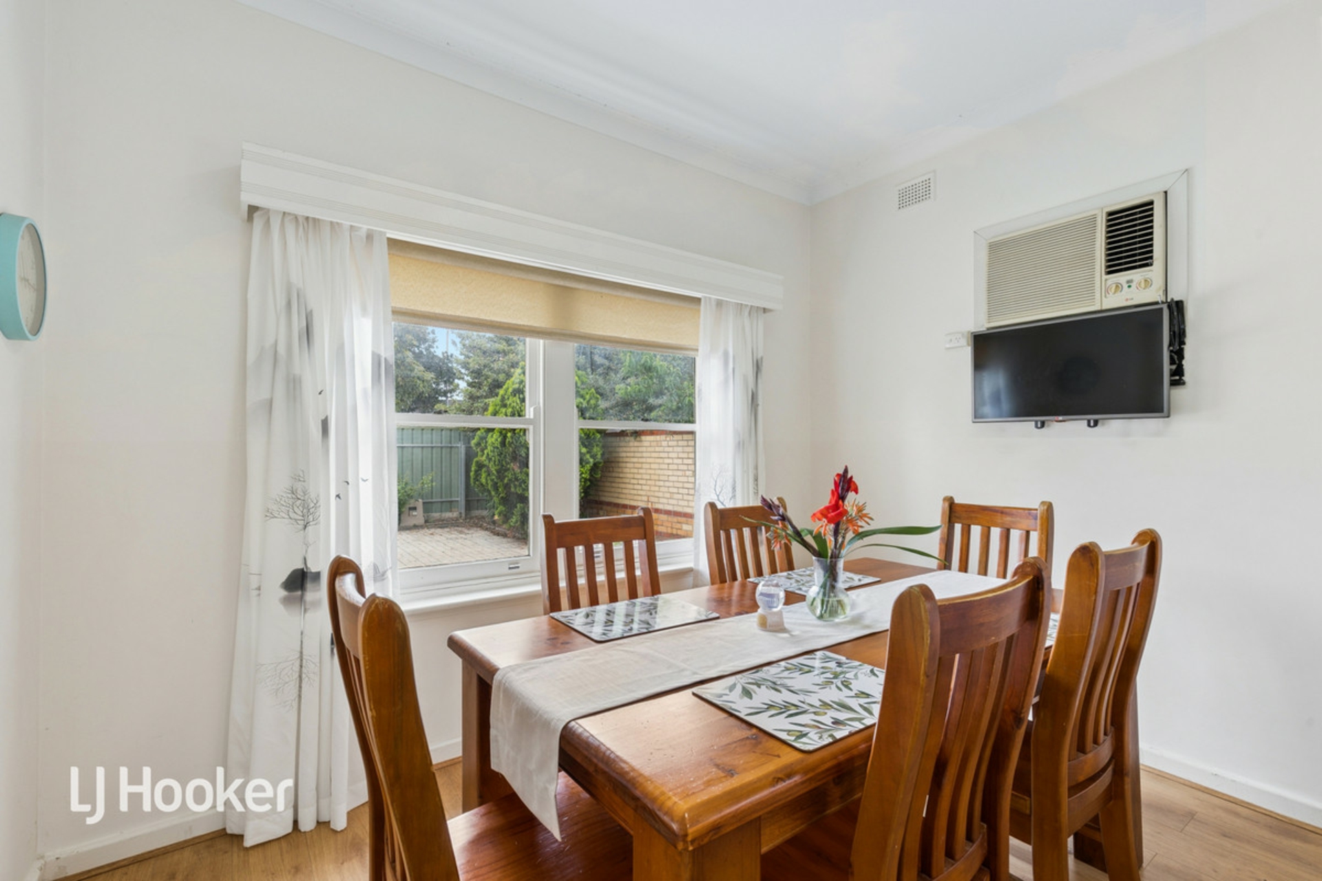 54 Rowells Road — photo 8 of 26