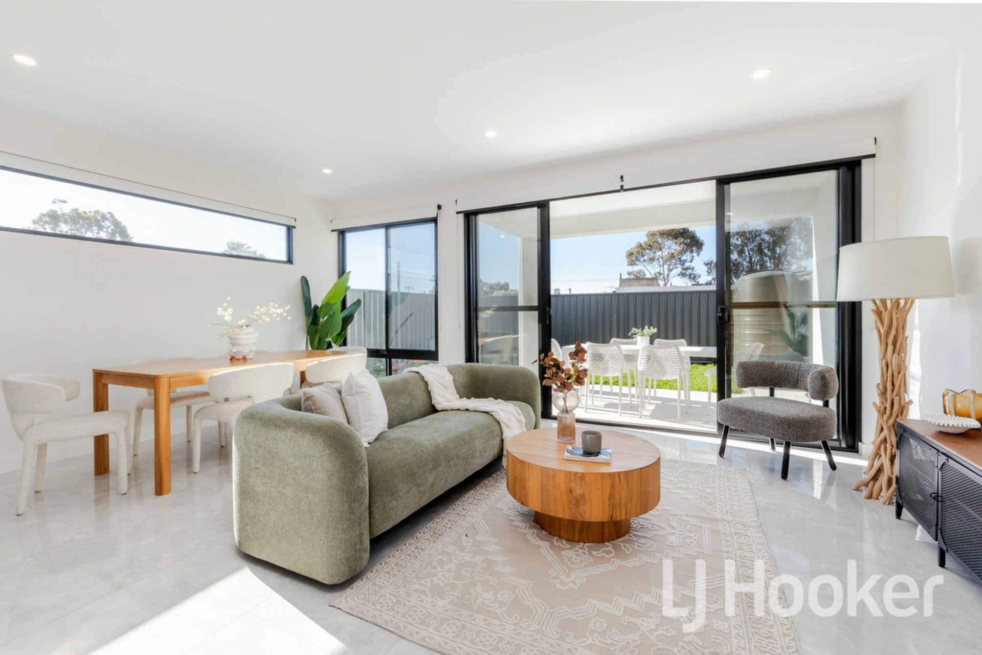 1/63 Millicent Street — photo 3 of 22