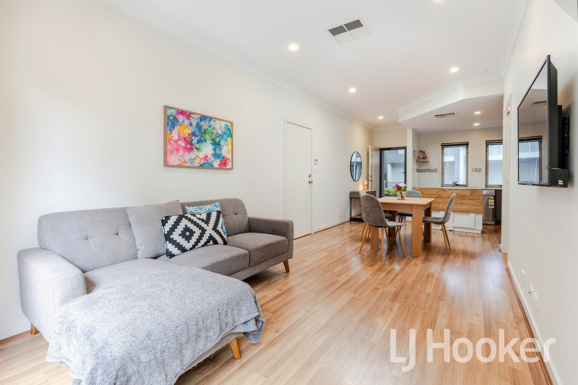 3/2A Garth Street — photo 7 of 15