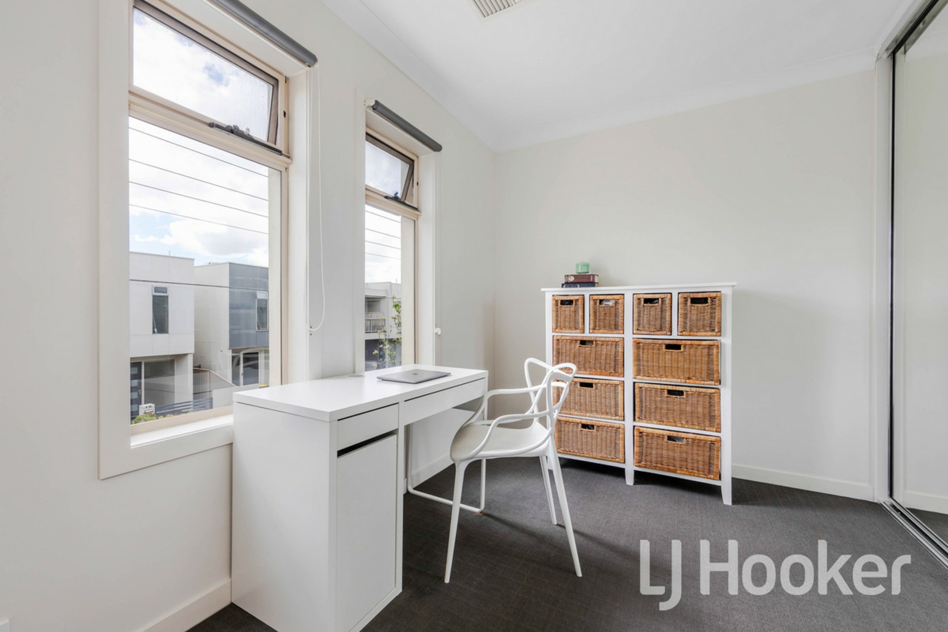 3/2A Garth Street — photo 9 of 15