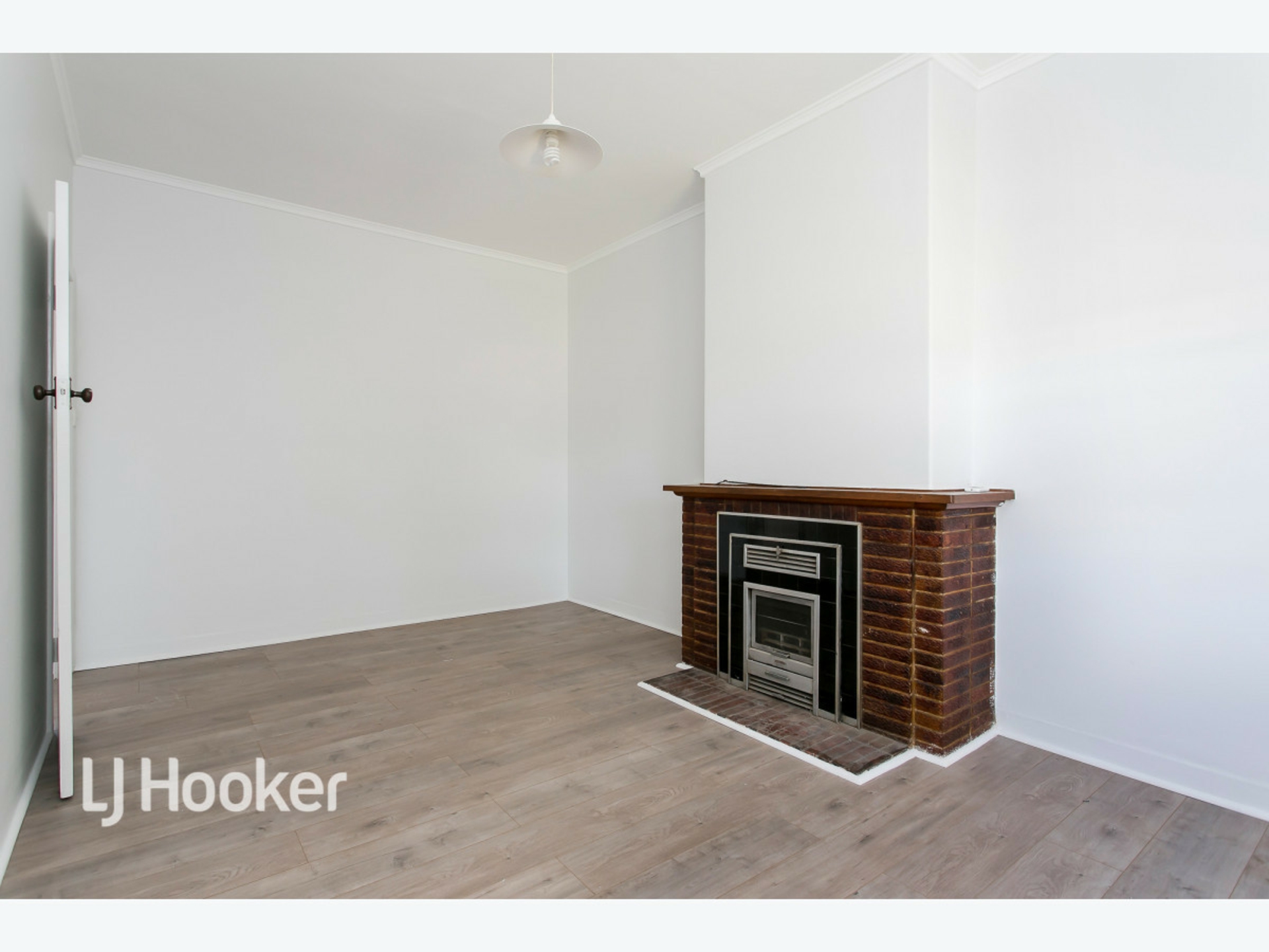 20 Victor Street — photo 4 of 14