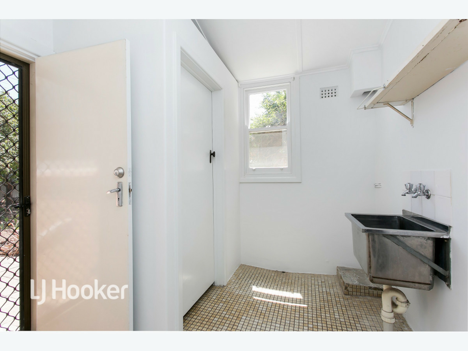 20 Victor Street — photo 6 of 14