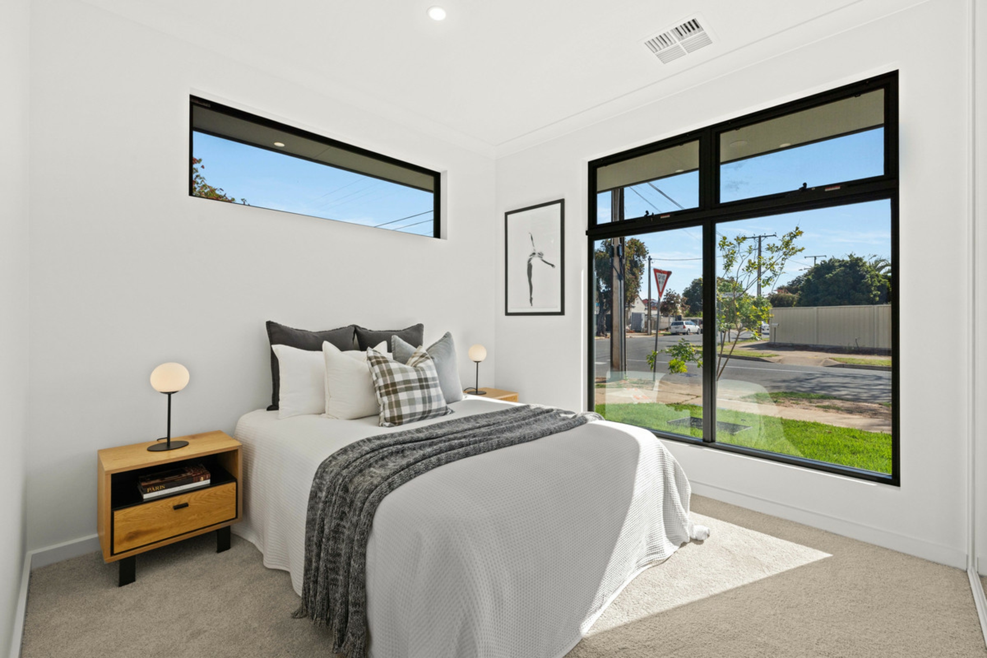 2C Crossley Avenue — photo 11 of 16