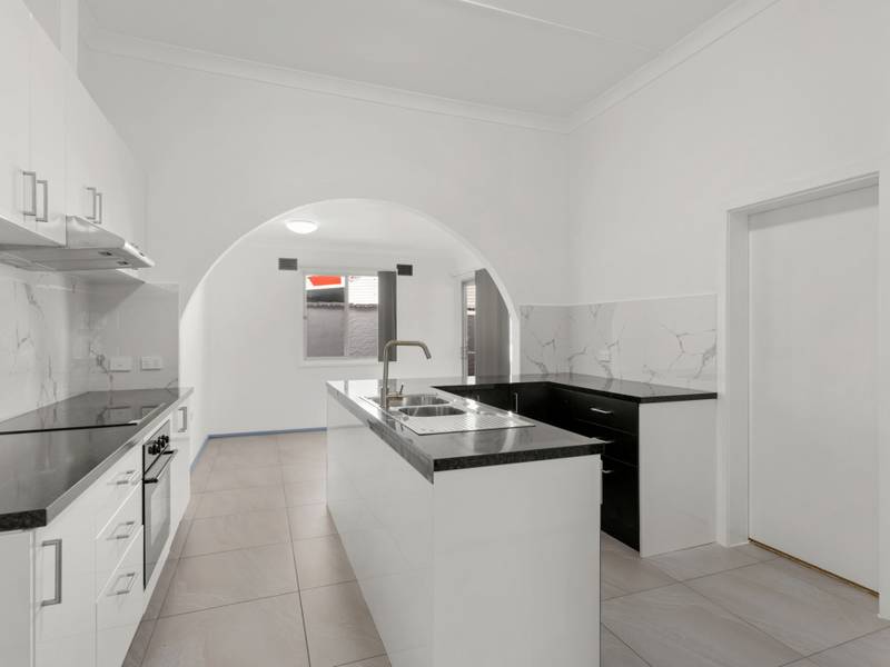 1329 Gloucester Road, WINGHAM
