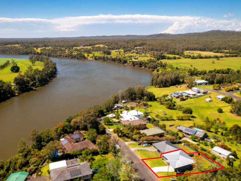 10 Winter Street, Tinonee
