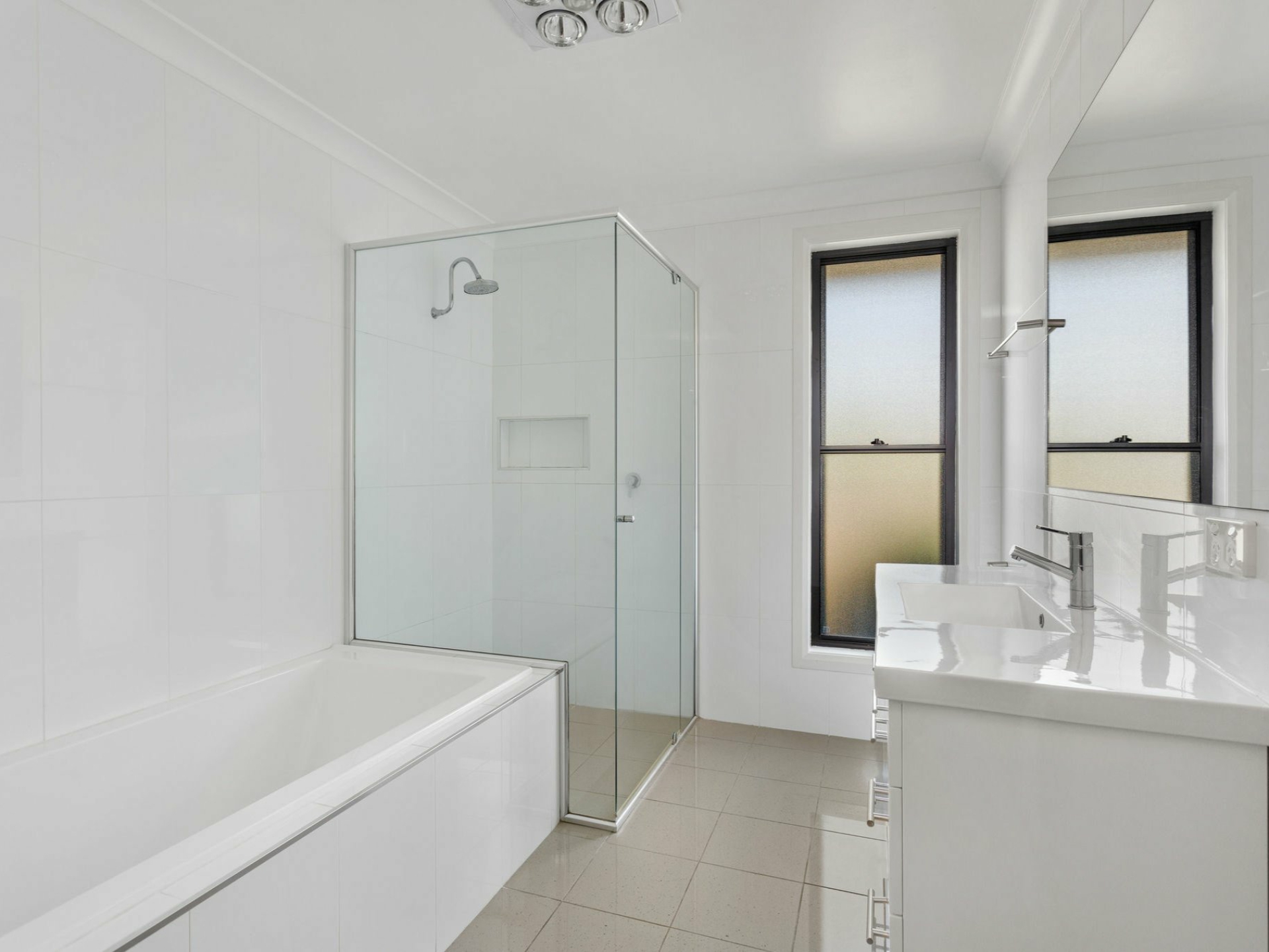 12 Manara Crescent, FORSTER