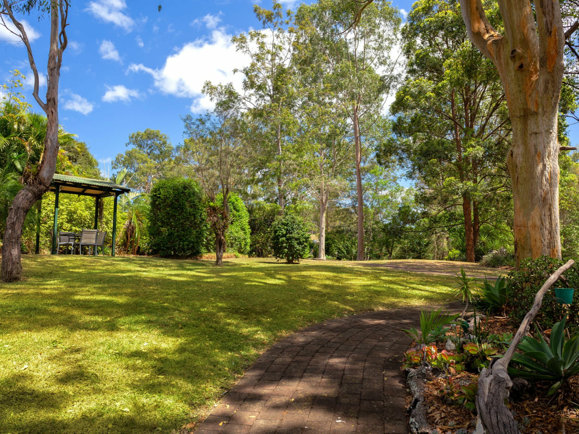 699 Tinonee Road, MONDROOK