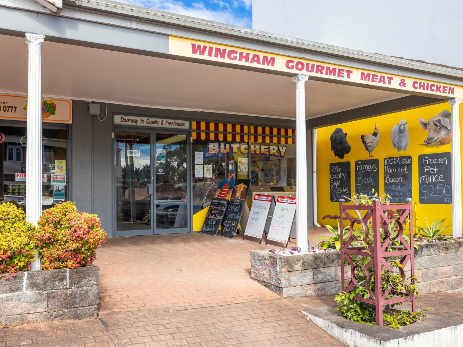 Wingham Gourmet Meat & Chicken, WINGHAM