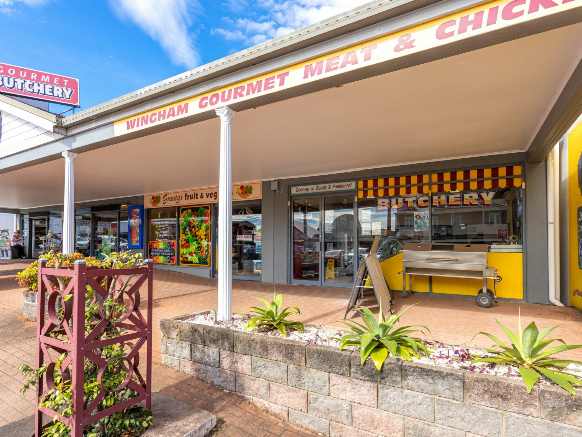 Wingham Gourmet Meat & Chicken, WINGHAM