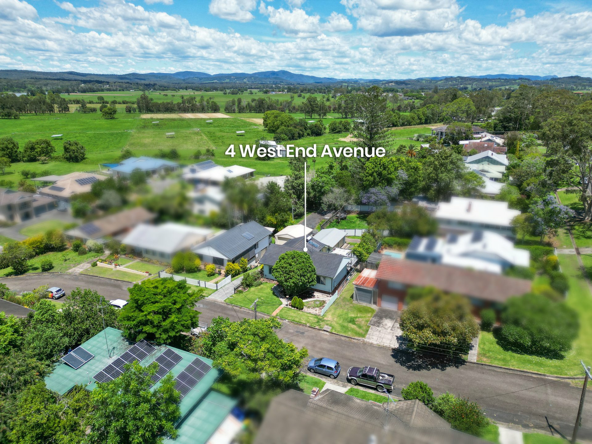 4 West End Avenue, TAREE