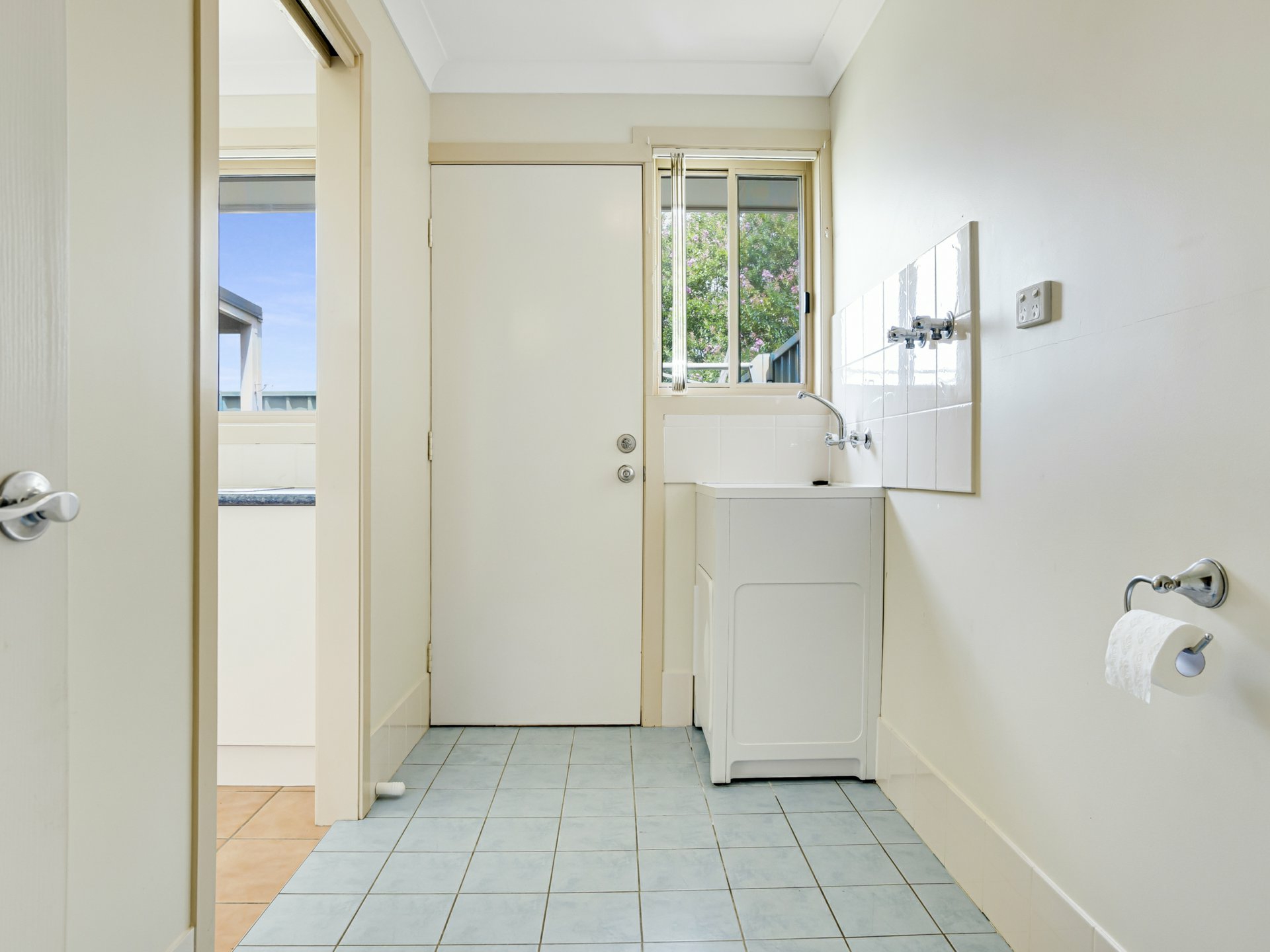 4/4 Plover Street Taree NSW Property Details LJ Hooker