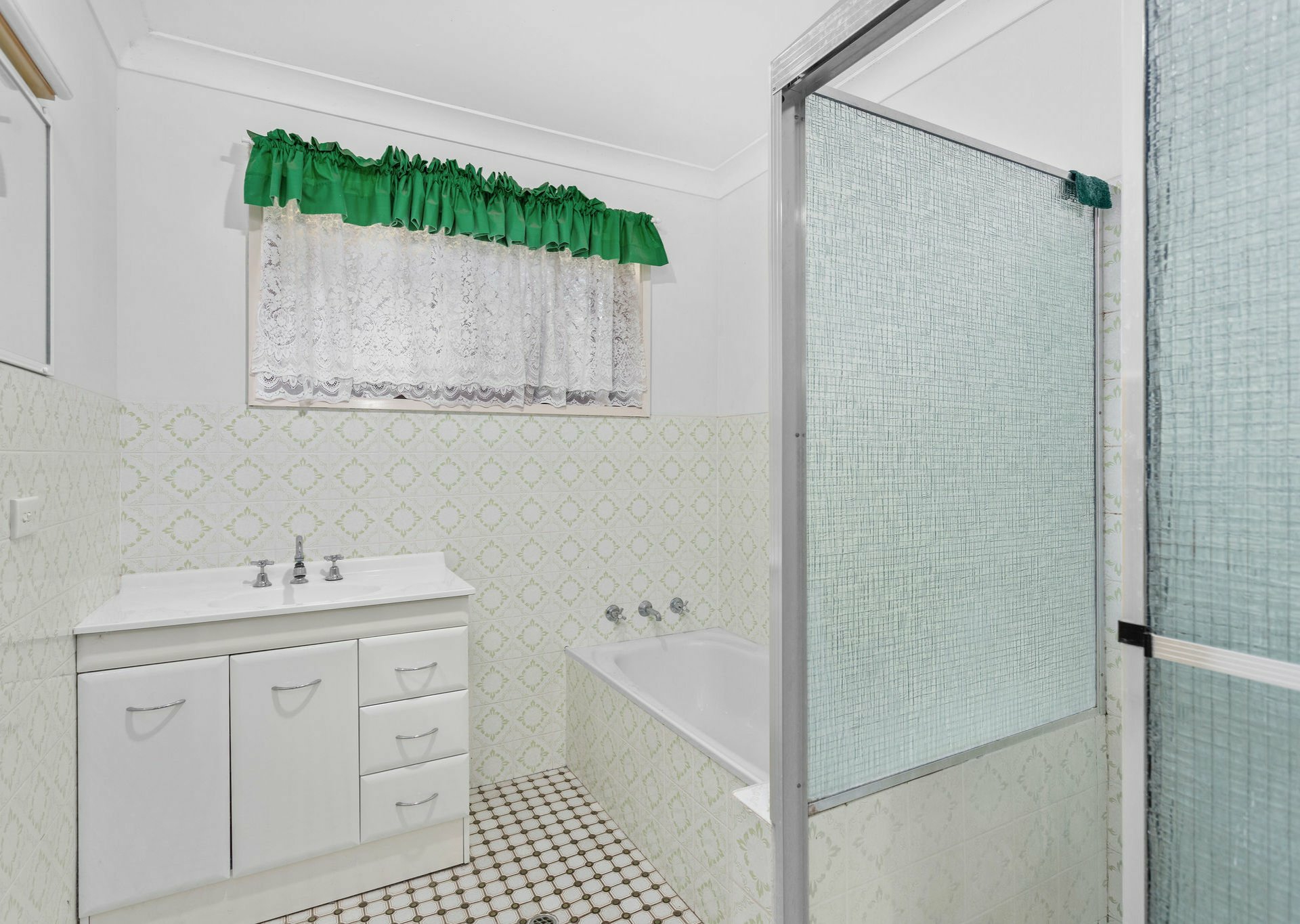 4 Wattle Close, TAREE
