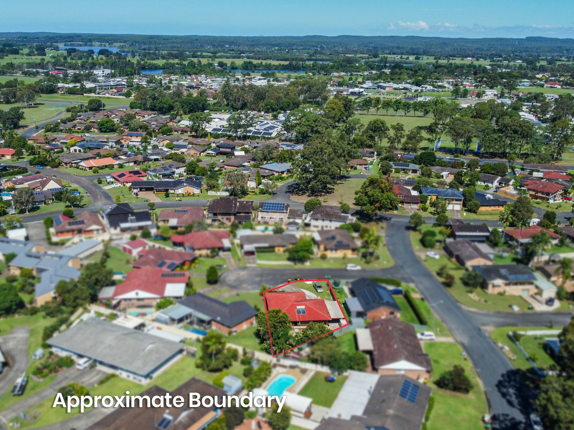4 Wattle Close, TAREE