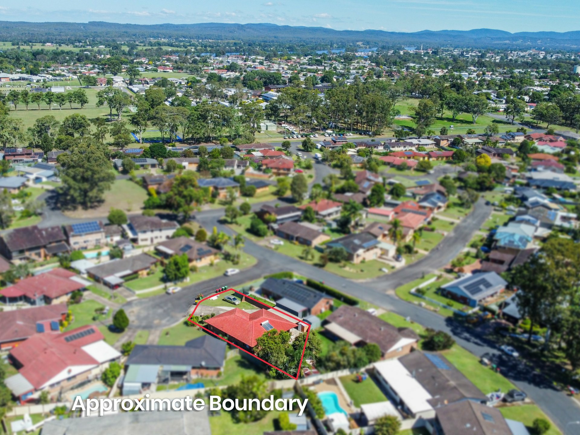 4 Wattle Close, TAREE