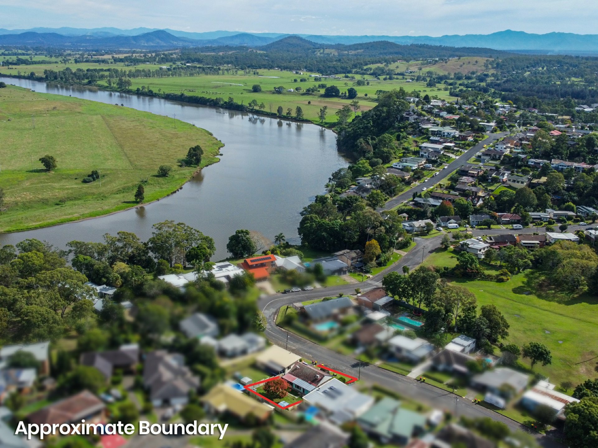 34 Bayview Crescent, TAREE