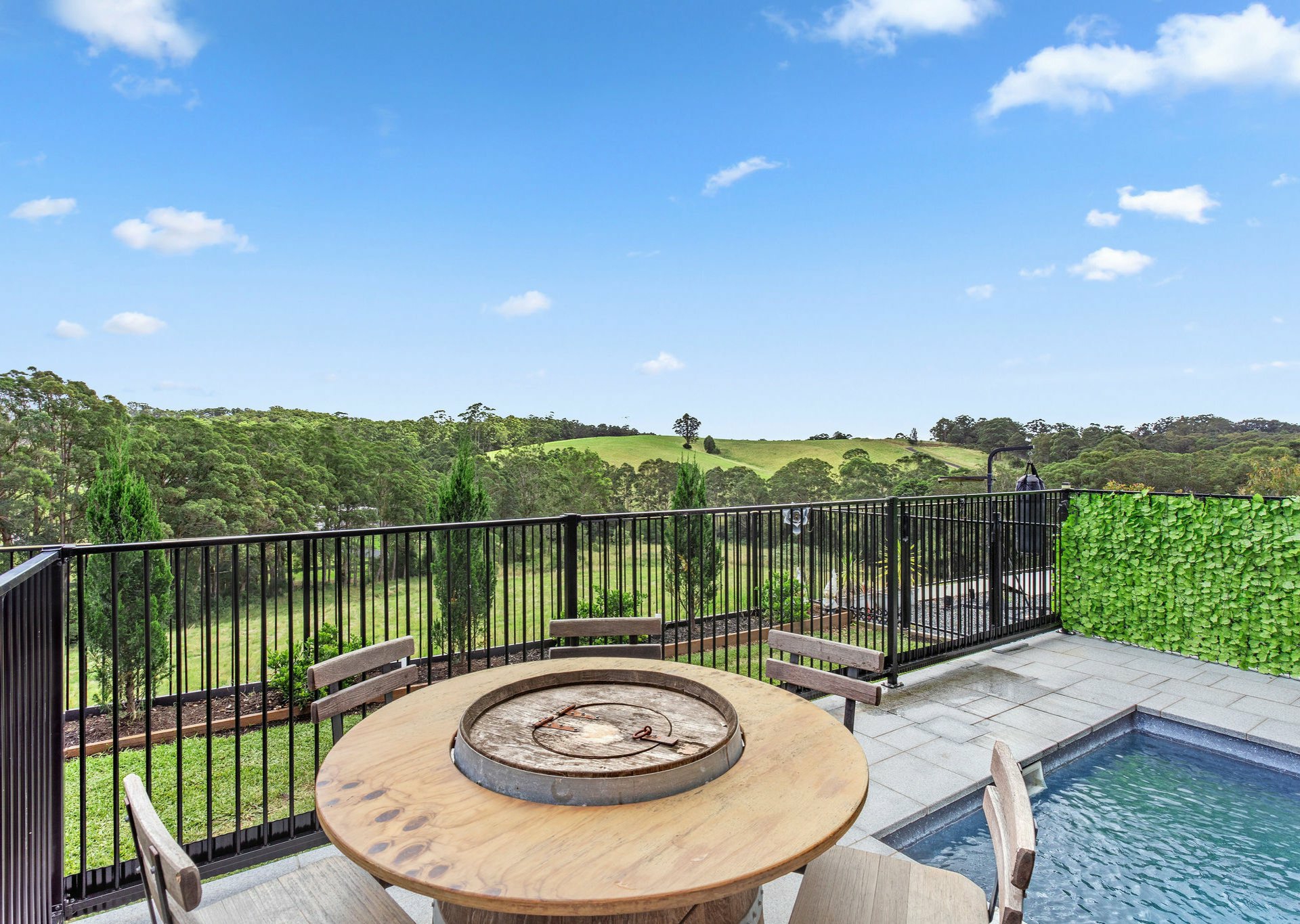 30 Eastern Valley Way, TALLWOODS VILLAGE