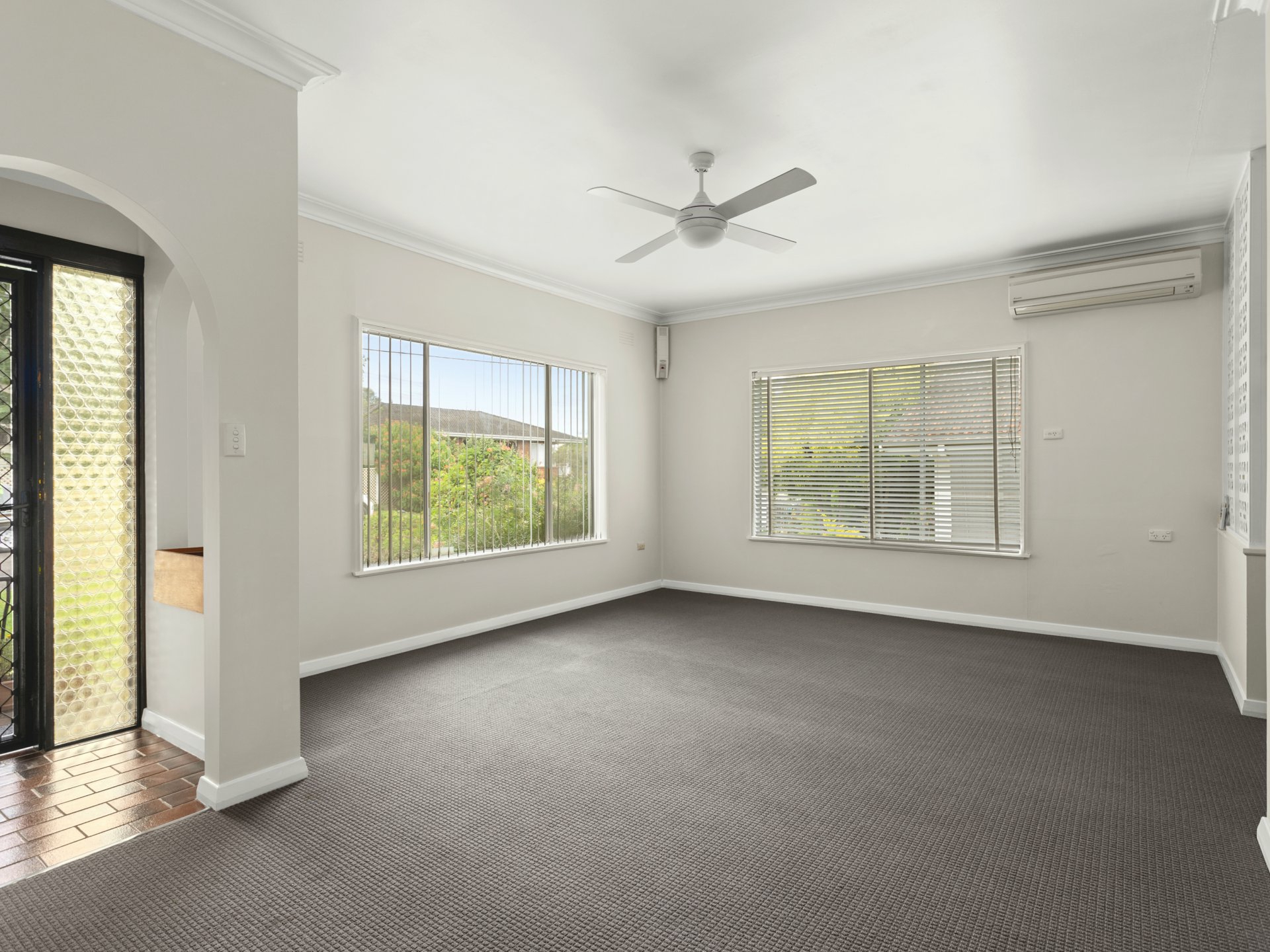 4 West End Avenue, TAREE