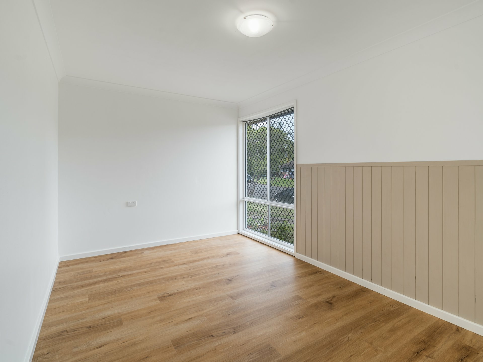 17 Barton Street — photo 6 of 10